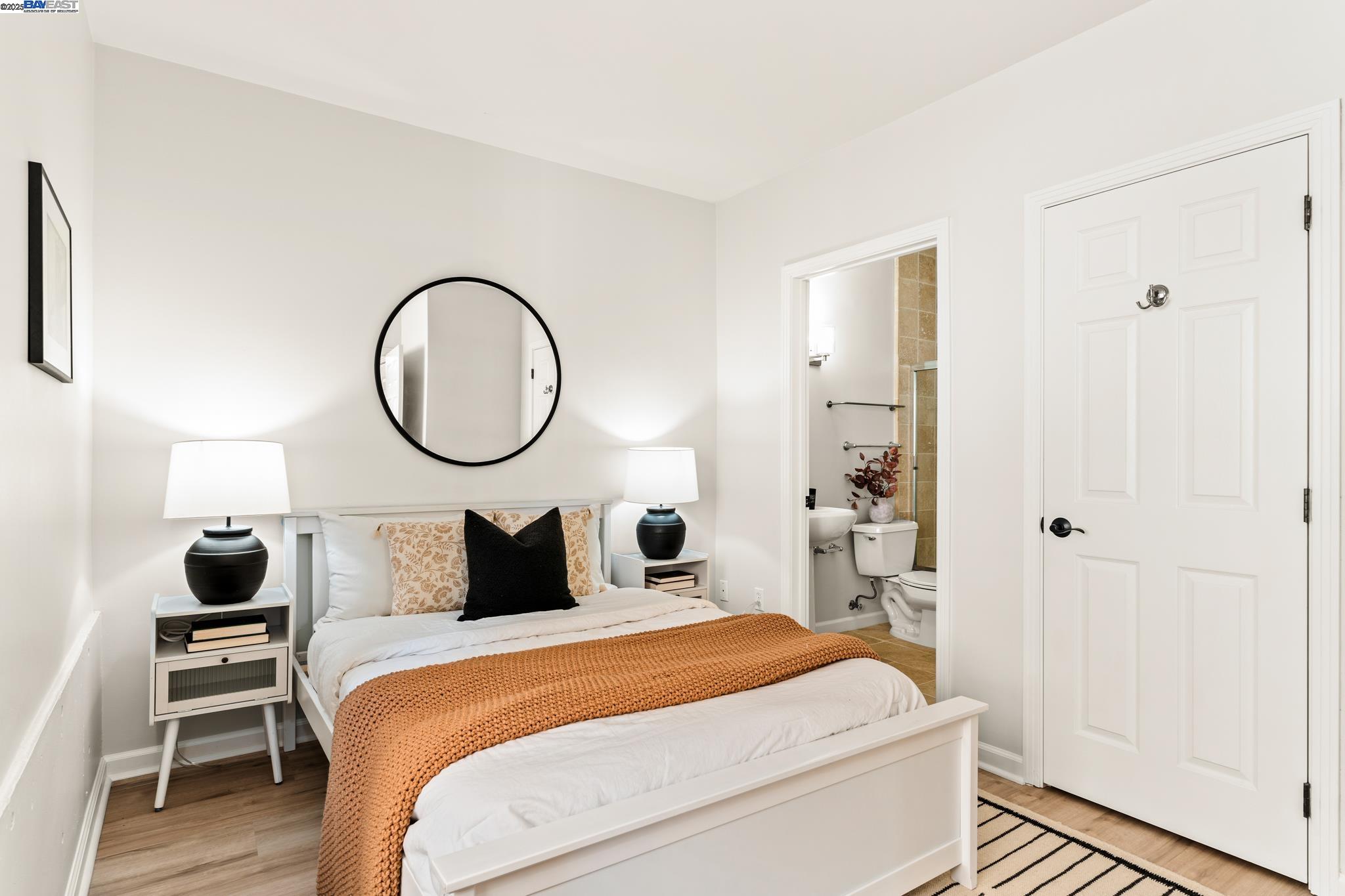 Photo #6: 41107400 Listing 