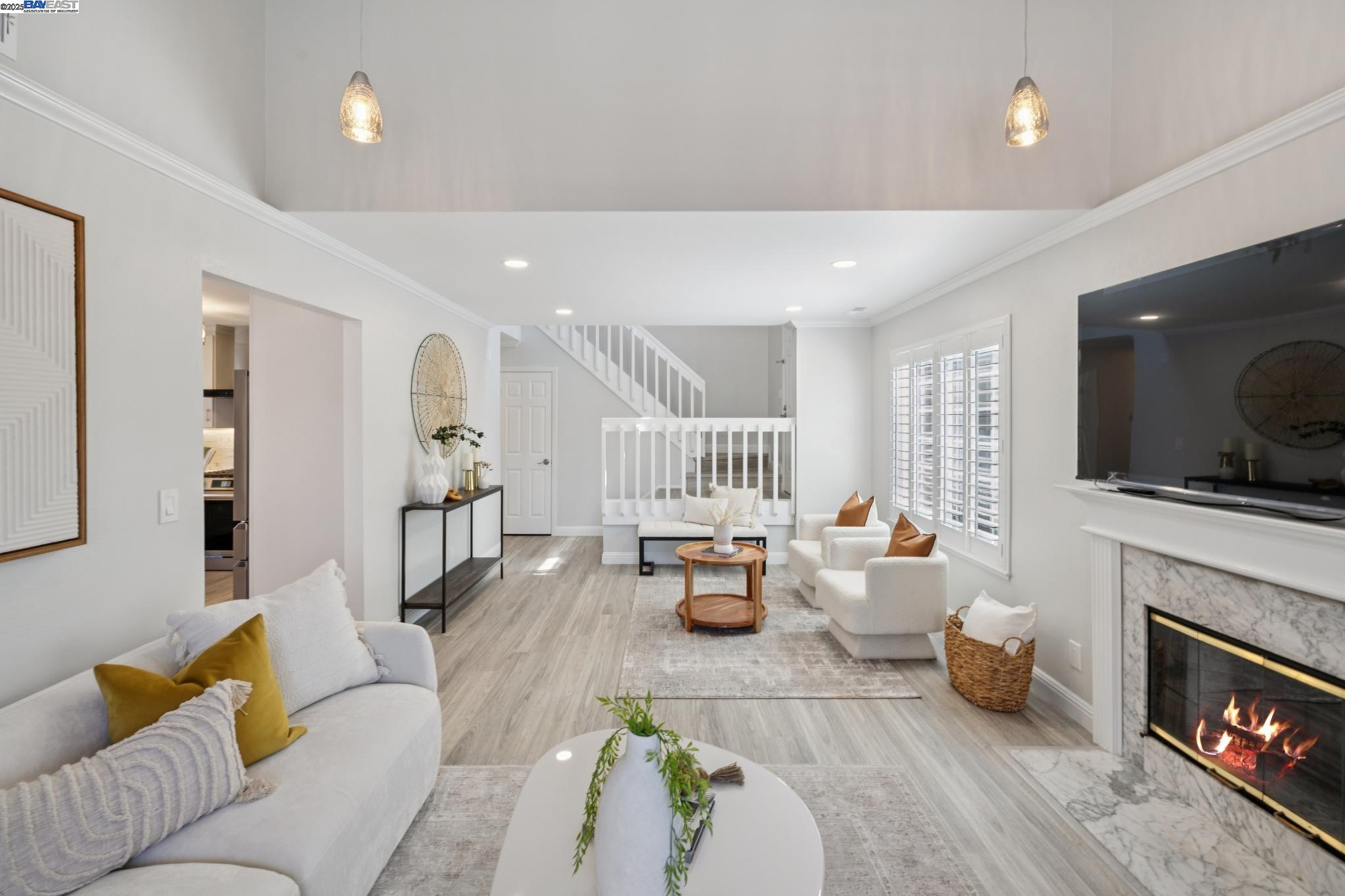 Detail Gallery Image 6 of 56 For 3594 Cama Ln, Castro Valley,  CA 94552 - 4 Beds | 2/1 Baths