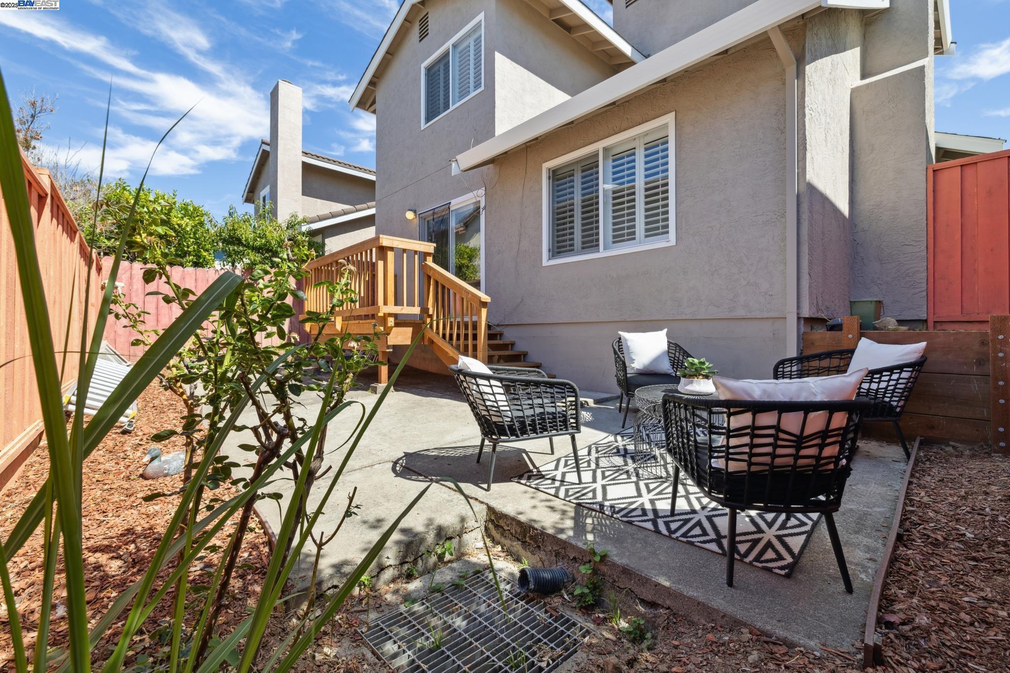 Detail Gallery Image 51 of 56 For 3594 Cama Ln, Castro Valley,  CA 94552 - 4 Beds | 2/1 Baths
