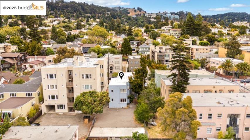 Detail Gallery Image 18 of 24 For 1682 Oxford St, Berkeley,  CA 94709 - – Beds | – Baths