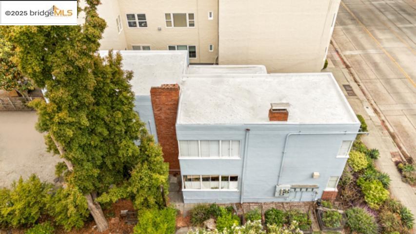 Detail Gallery Image 23 of 24 For 1682 Oxford St, Berkeley,  CA 94709 - – Beds | – Baths