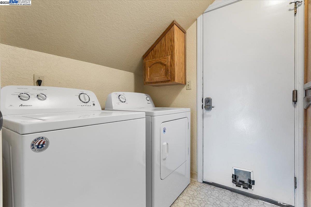 Detail Gallery Image 24 of 51 For 6444 Boone Dr, Castro Valley,  CA 94552 - 4 Beds | 3 Baths