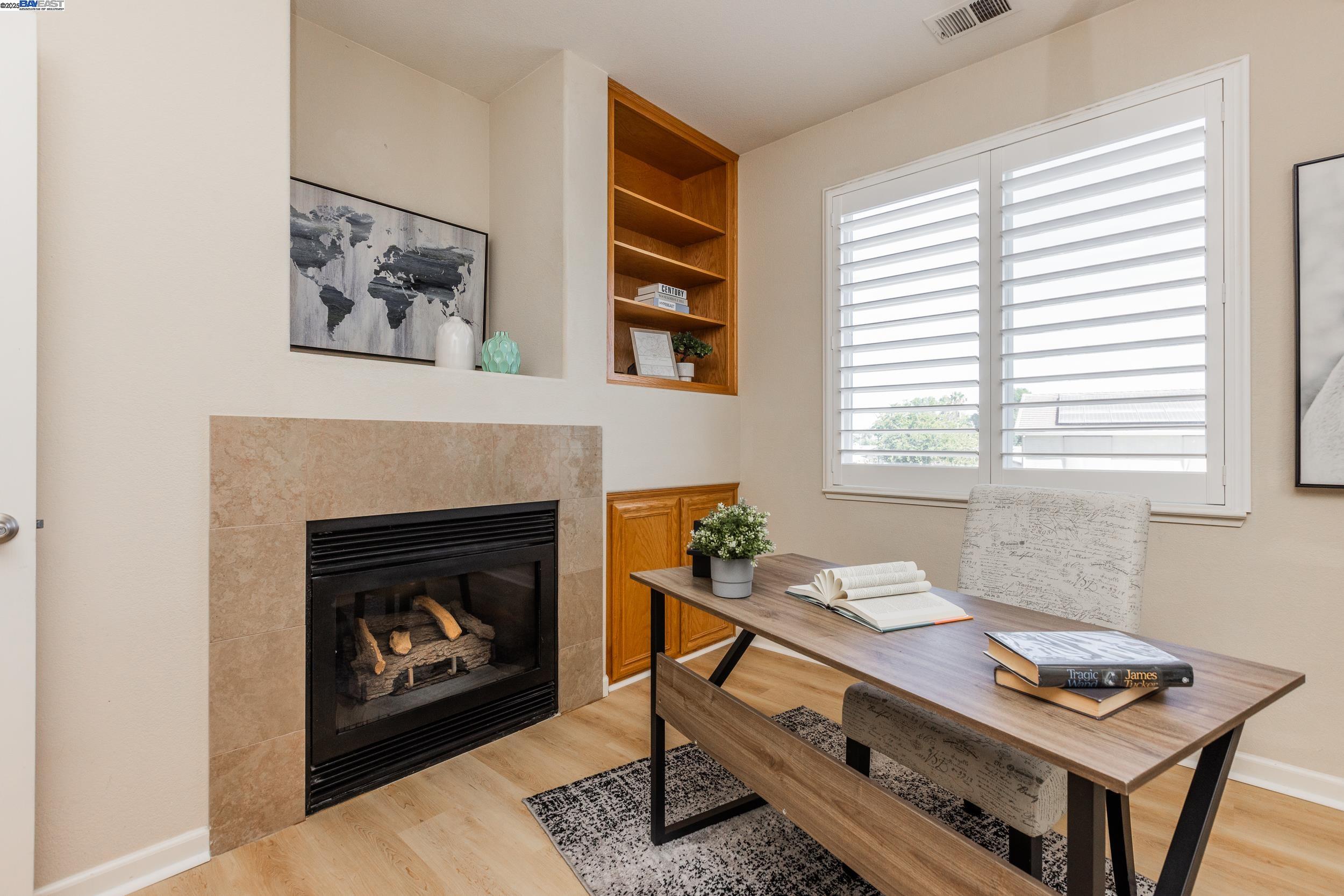 Detail Gallery Image 23 of 38 For 261 Kelley Mist Ct, Tracy,  CA 95377 - 5 Beds | 3 Baths