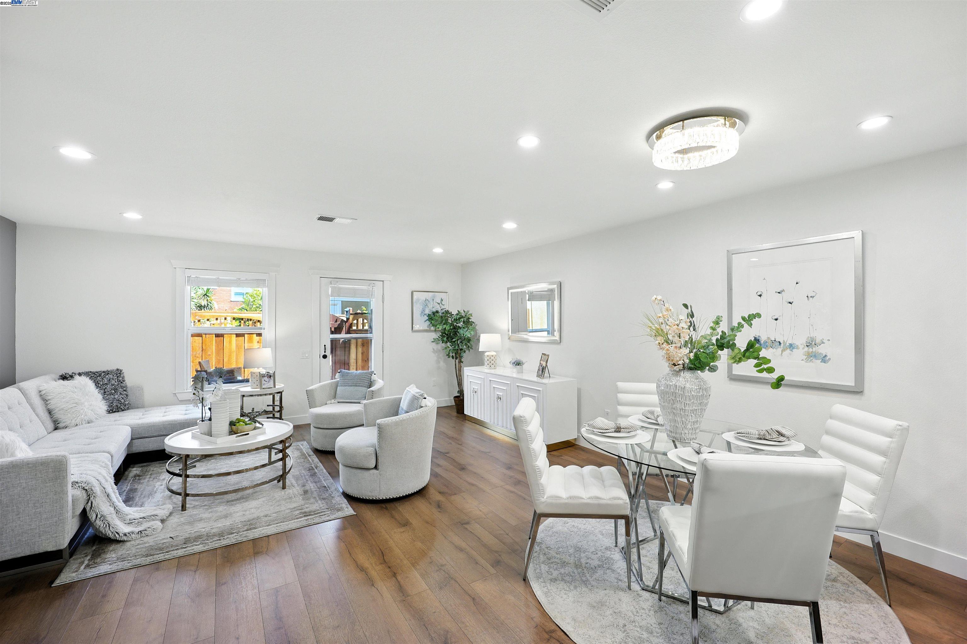 Detail Gallery Image 12 of 46 For 865 Carlisle Way #128,  Sunnyvale,  CA 94087 - 2 Beds | 2/1 Baths