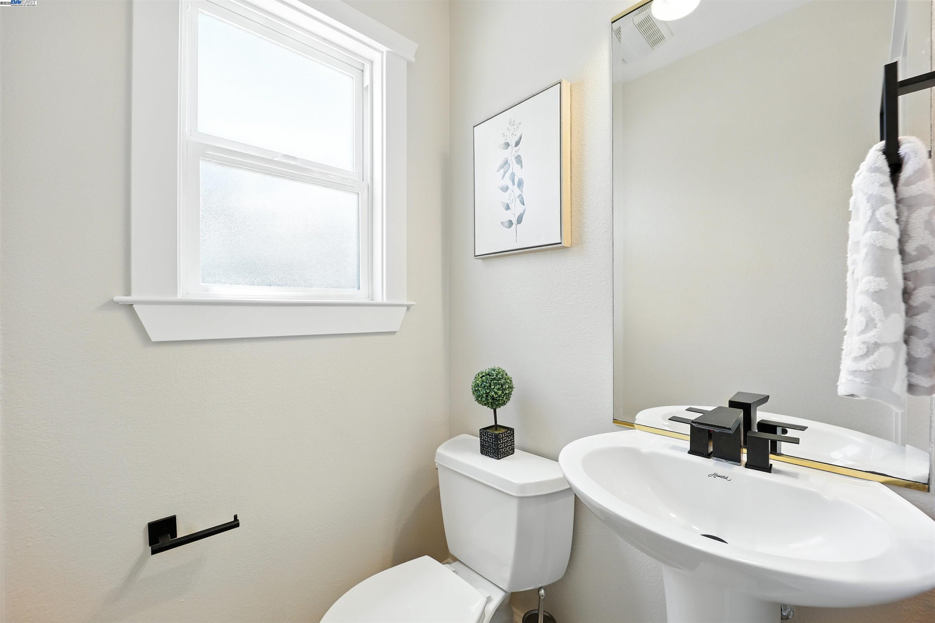 Detail Gallery Image 17 of 46 For 865 Carlisle Way #128,  Sunnyvale,  CA 94087 - 2 Beds | 2/1 Baths