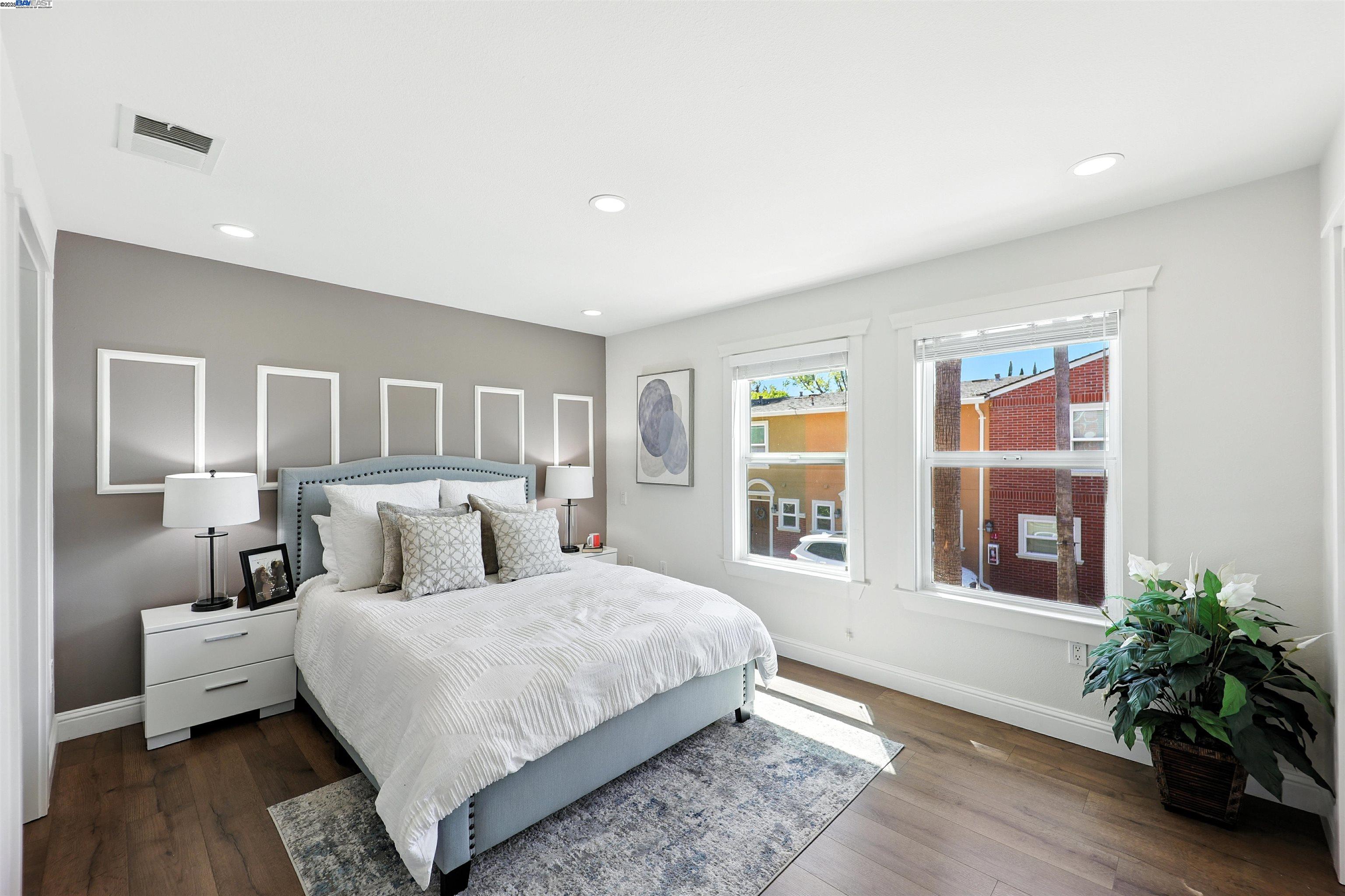 Detail Gallery Image 20 of 46 For 865 Carlisle Way #128,  Sunnyvale,  CA 94087 - 2 Beds | 2/1 Baths
