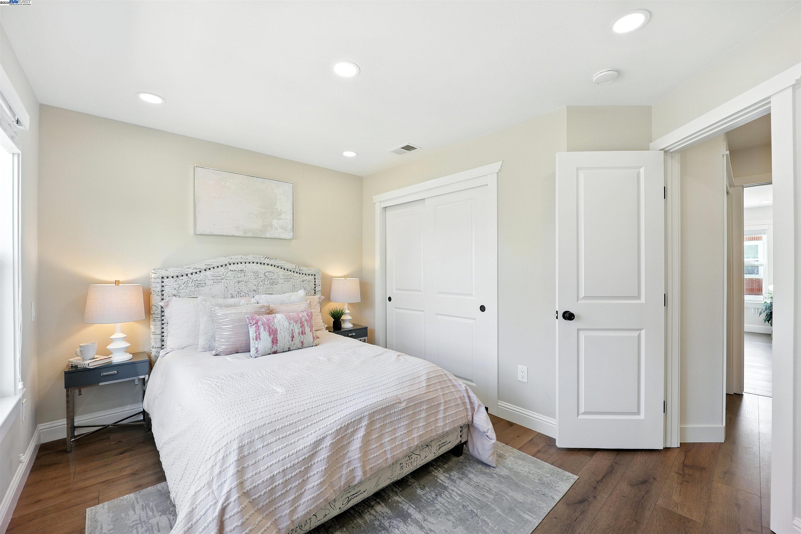 Detail Gallery Image 25 of 46 For 865 Carlisle Way #128,  Sunnyvale,  CA 94087 - 2 Beds | 2/1 Baths