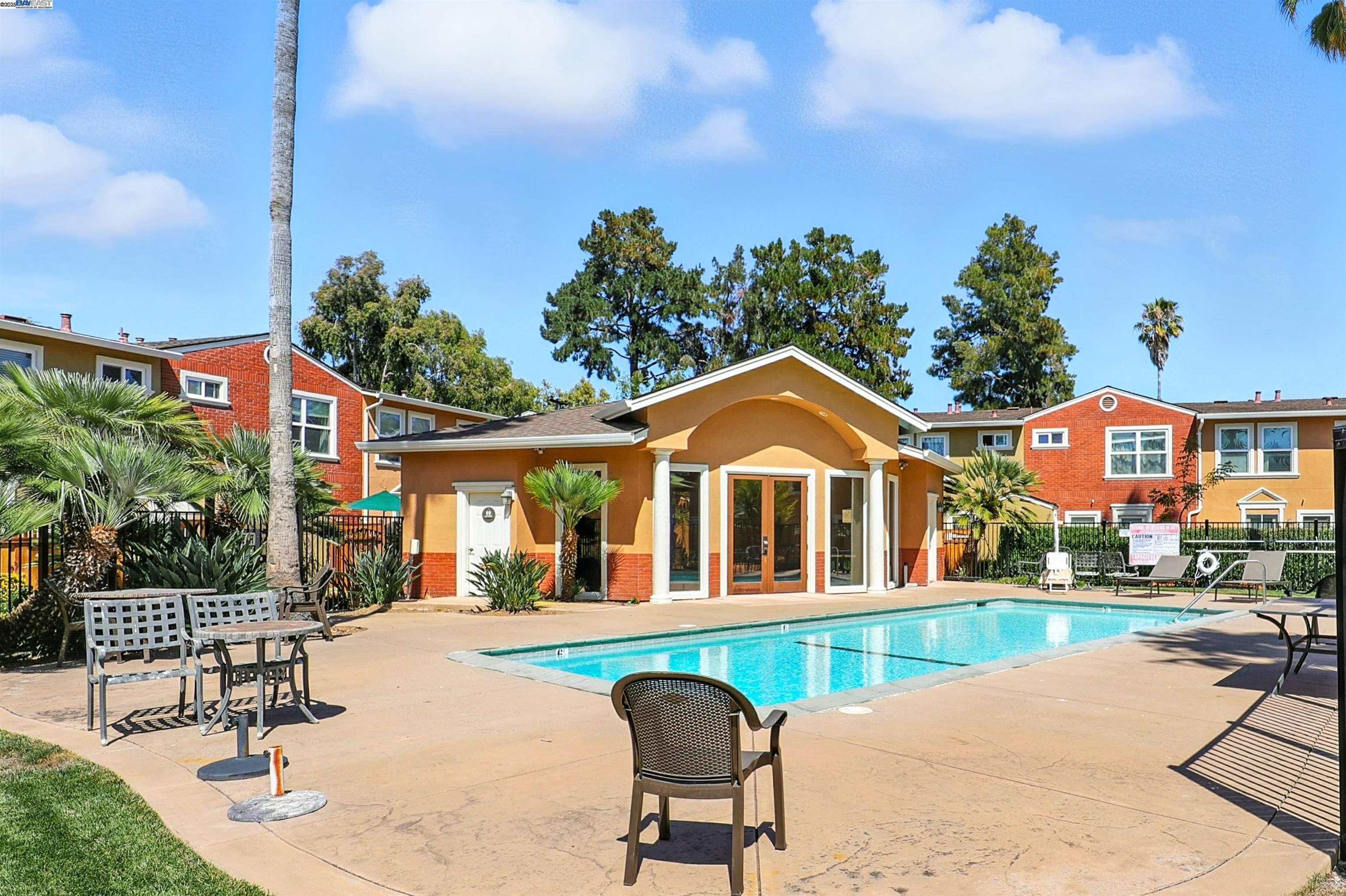 Detail Gallery Image 36 of 46 For 865 Carlisle Way #128,  Sunnyvale,  CA 94087 - 2 Beds | 2/1 Baths