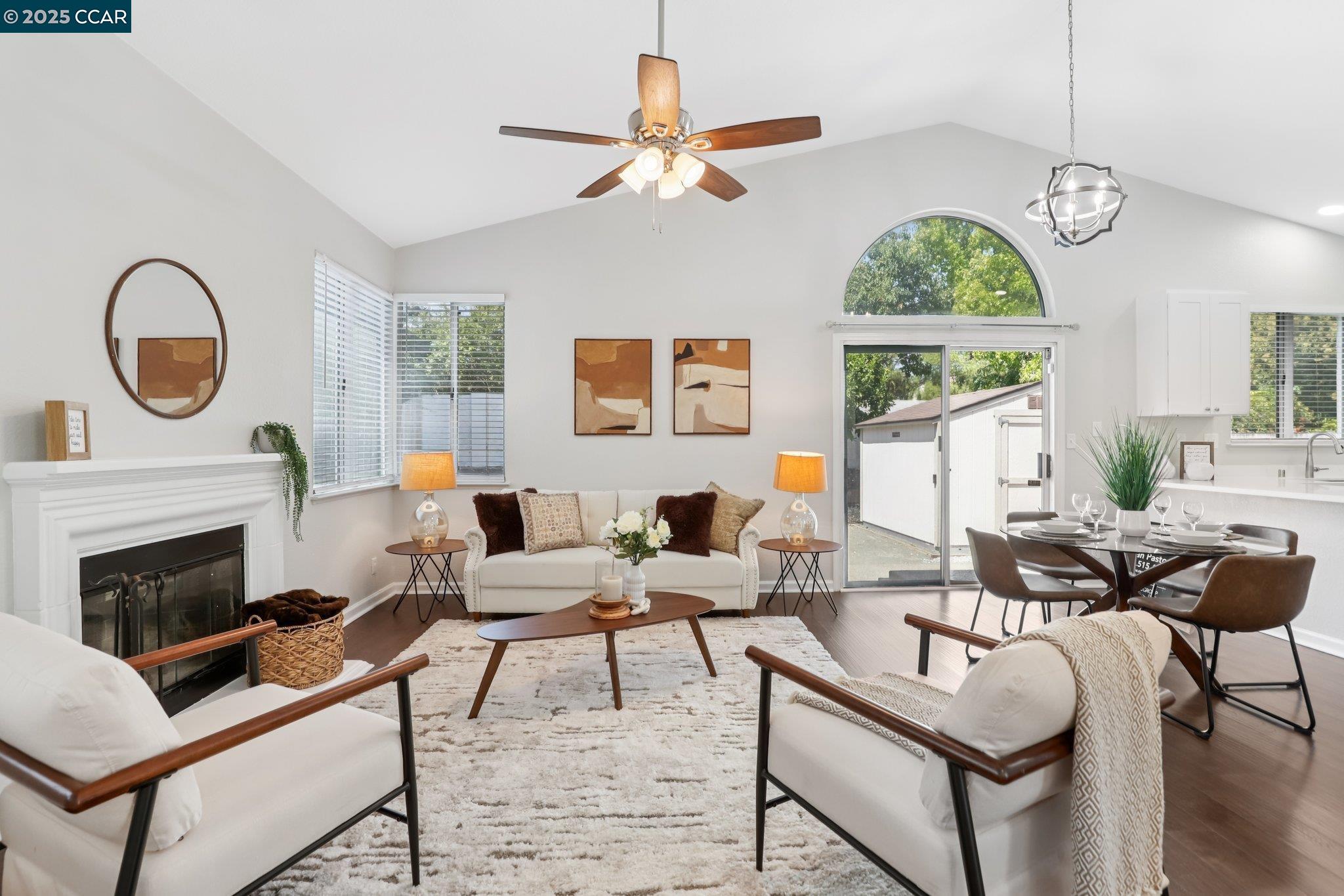 Detail Gallery Image 9 of 46 For 868 Clifton Way, Vacaville,  CA 95688 - 3 Beds | 2 Baths