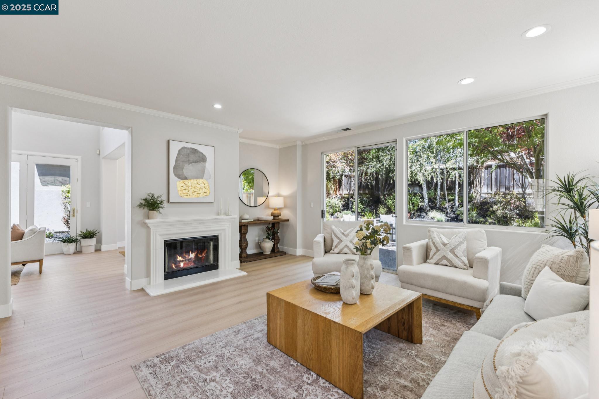 Detail Gallery Image 17 of 60 For 24 Volterra Ct, Danville,  CA 94526 - 5 Beds | 3 Baths