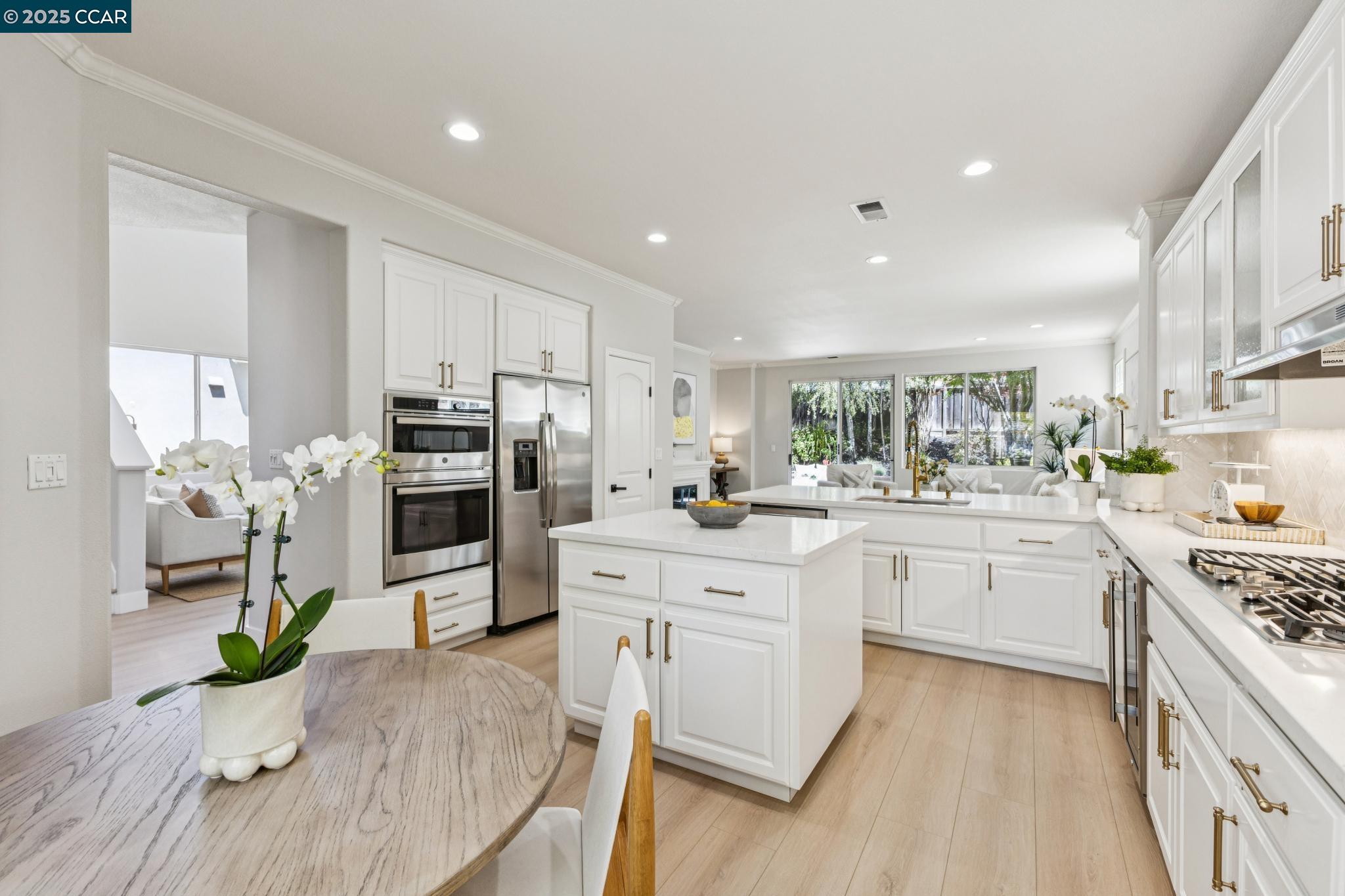 Detail Gallery Image 24 of 60 For 24 Volterra Ct, Danville,  CA 94526 - 5 Beds | 3 Baths