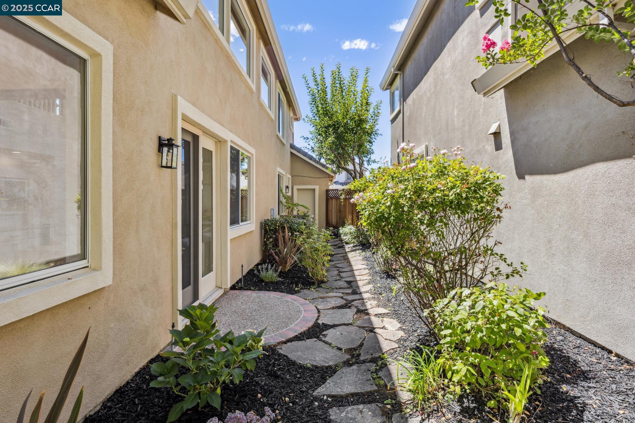Detail Gallery Image 54 of 60 For 24 Volterra Ct, Danville,  CA 94526 - 5 Beds | 3 Baths