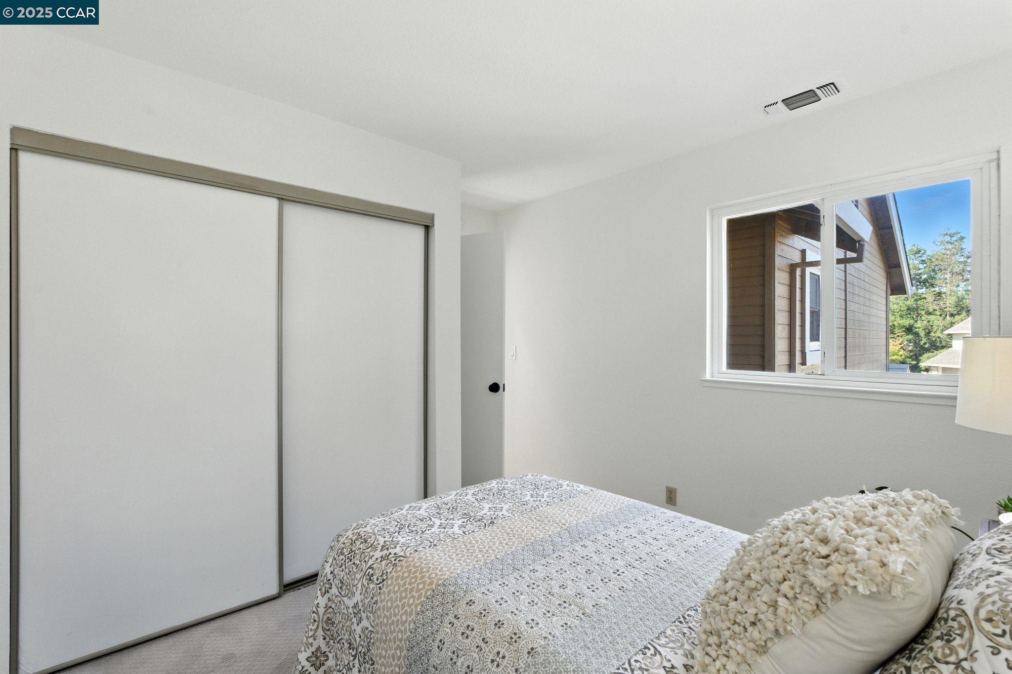 Detail Gallery Image 23 of 40 For 1817 Sinclair Dr, Pleasanton,  CA 94588 - 4 Beds | 2/1 Baths