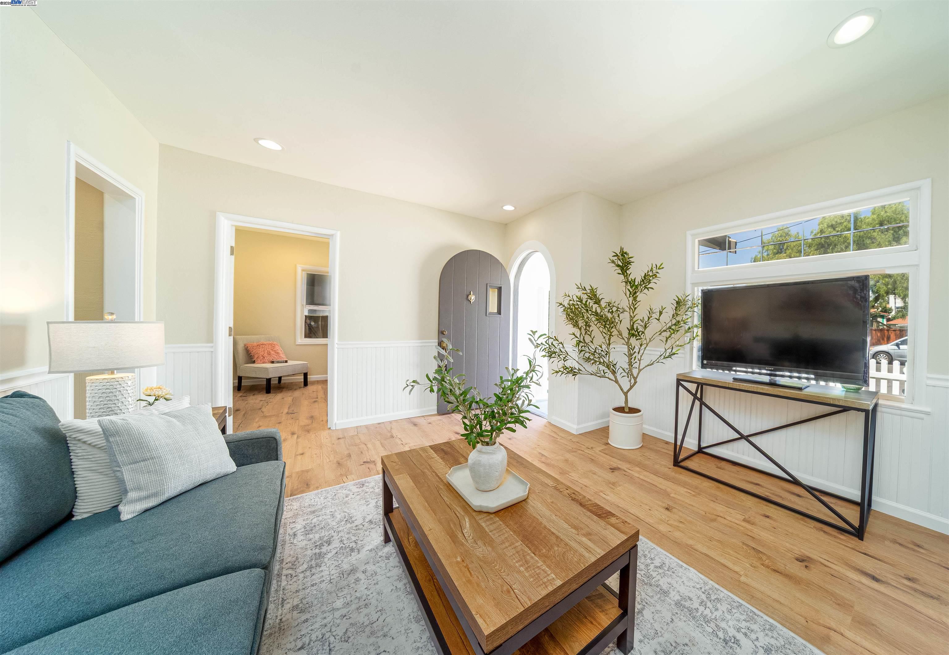 Detail Gallery Image 11 of 49 For 1174 Lexington St, Santa Clara,  CA 95050 - 2 Beds | 1 Baths