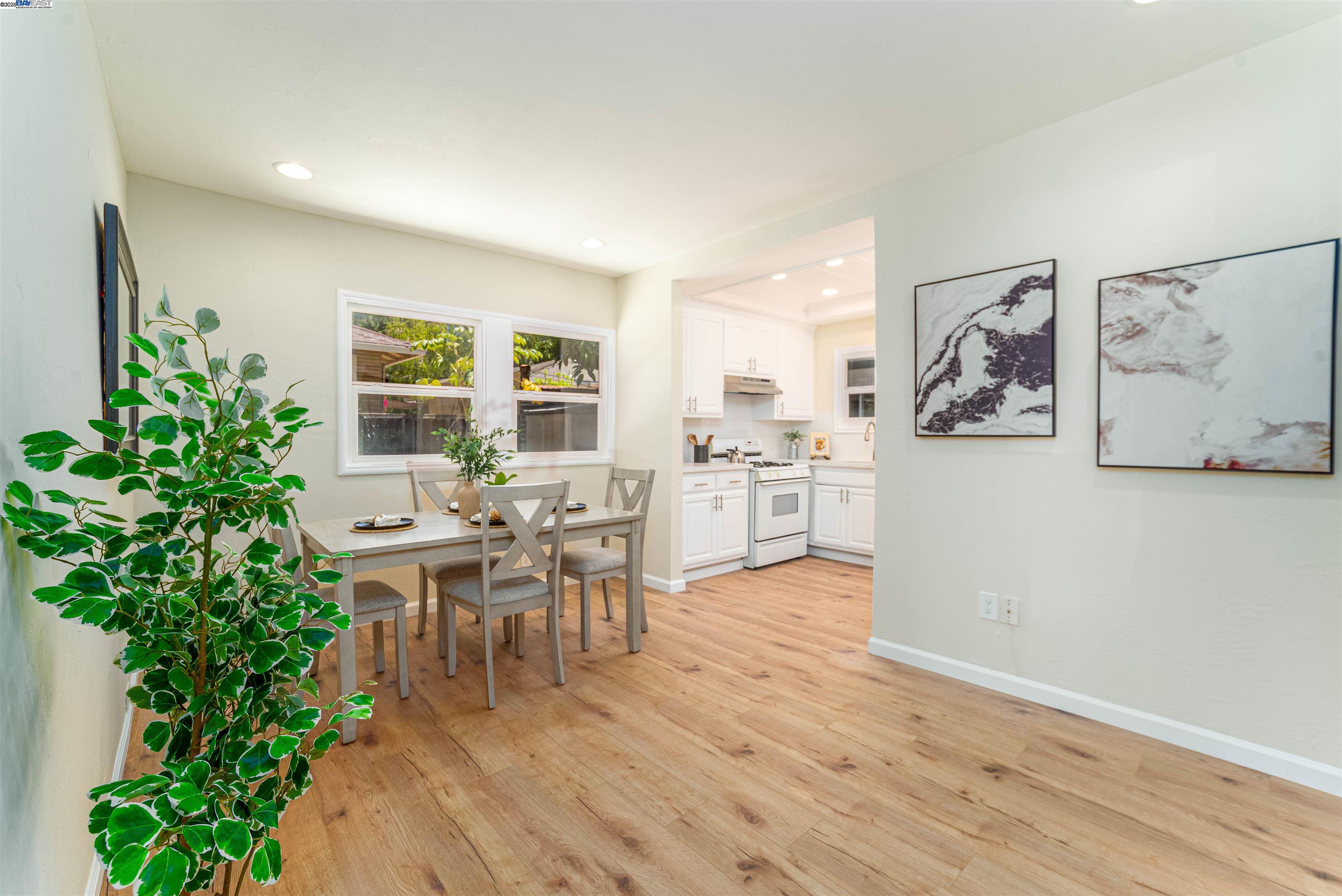 Detail Gallery Image 12 of 49 For 1174 Lexington St, Santa Clara,  CA 95050 - 2 Beds | 1 Baths