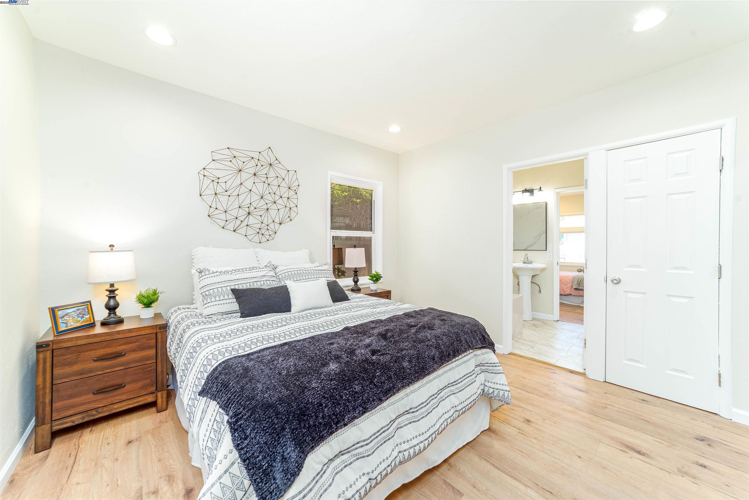 Detail Gallery Image 23 of 49 For 1174 Lexington St, Santa Clara,  CA 95050 - 2 Beds | 1 Baths