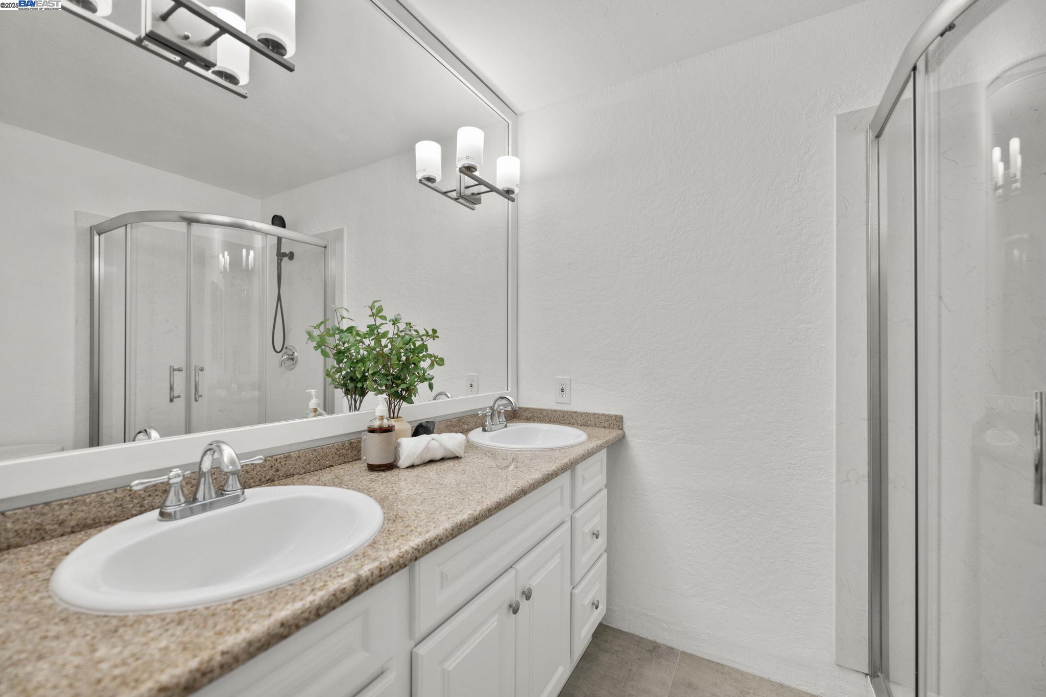 Photo #18: 41107425 Listing: Photo #18