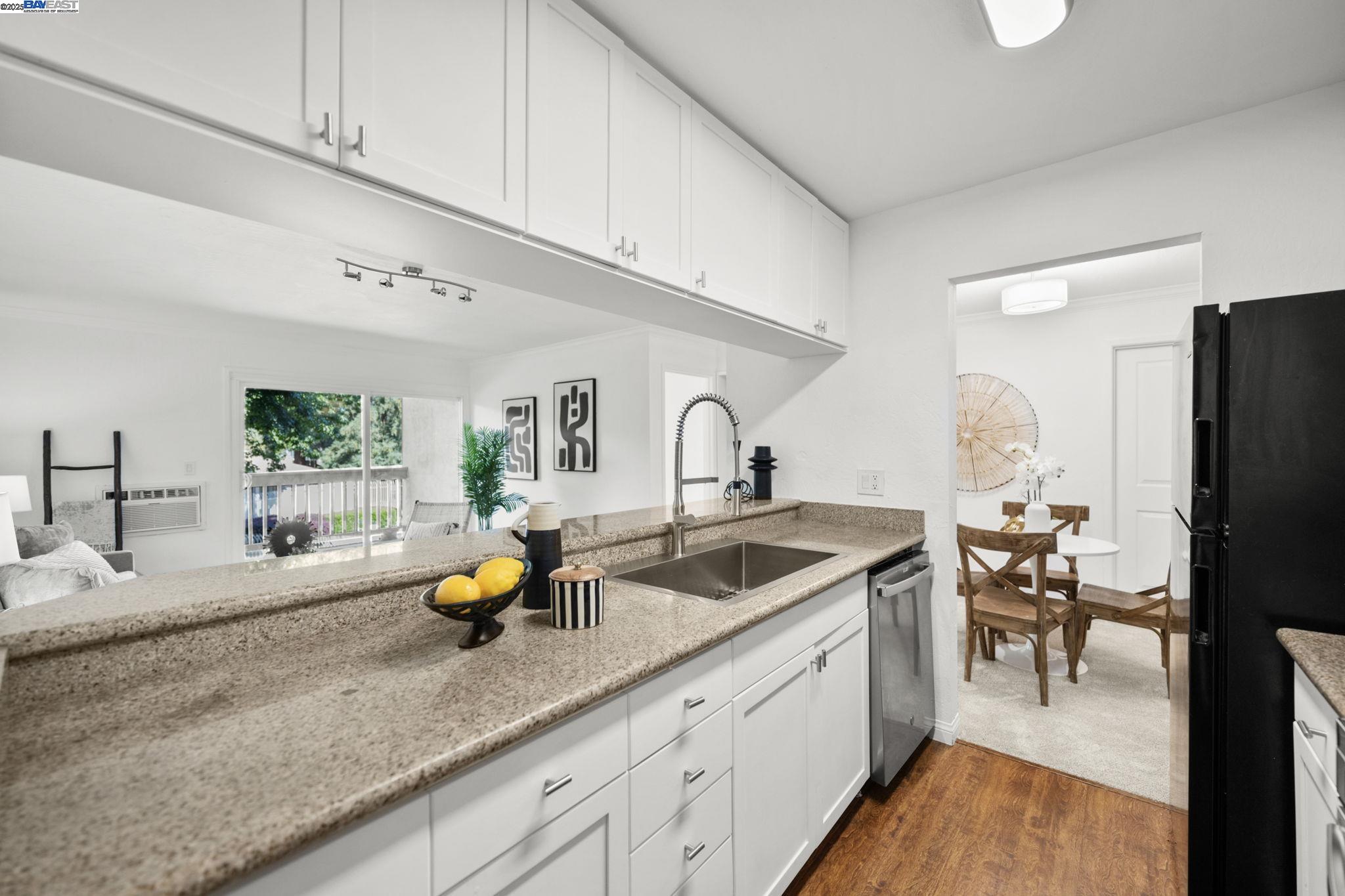 Photo #4: 41107425 Listing 