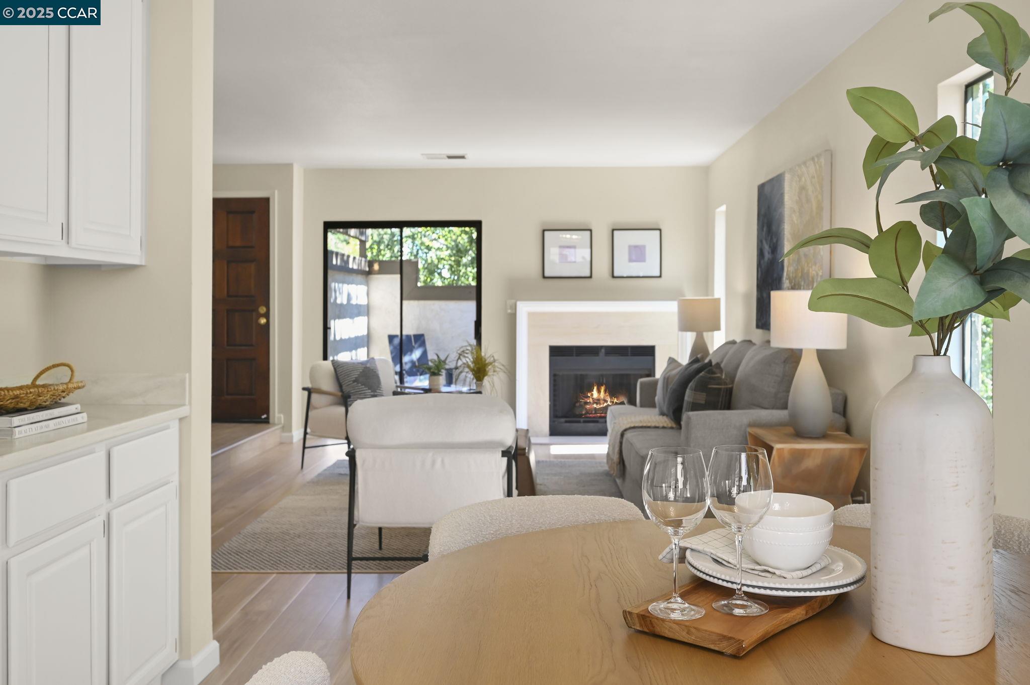 Photo #12: 41107426 Listing: Photo #12