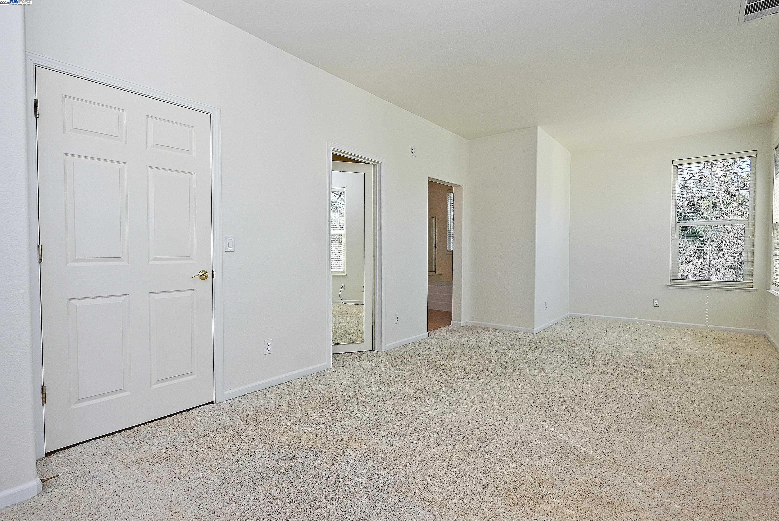 Detail Gallery Image 15 of 33 For 4189 Tessa Pl, Pleasanton,  CA 94566 - 4 Beds | 2/1 Baths