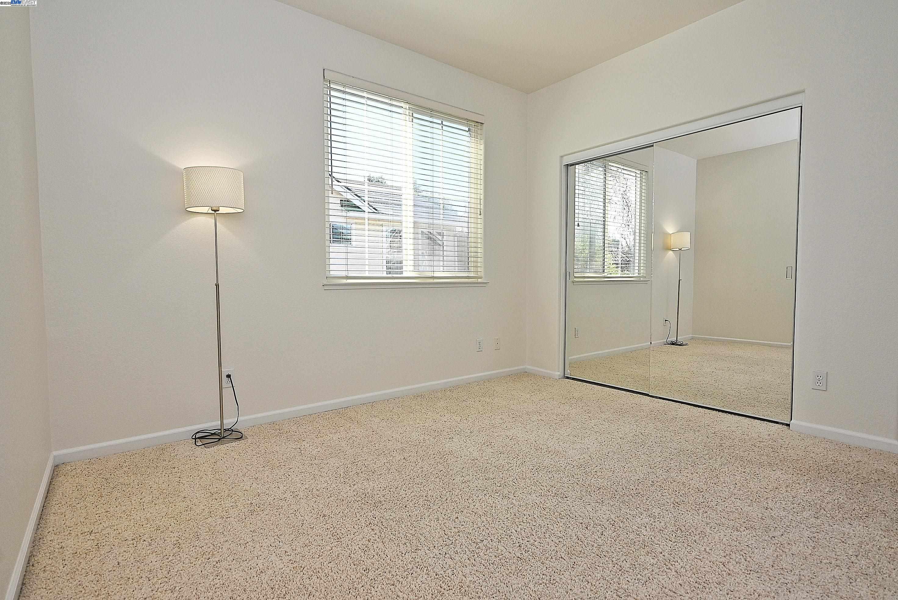 Detail Gallery Image 21 of 33 For 4189 Tessa Pl, Pleasanton,  CA 94566 - 4 Beds | 2/1 Baths