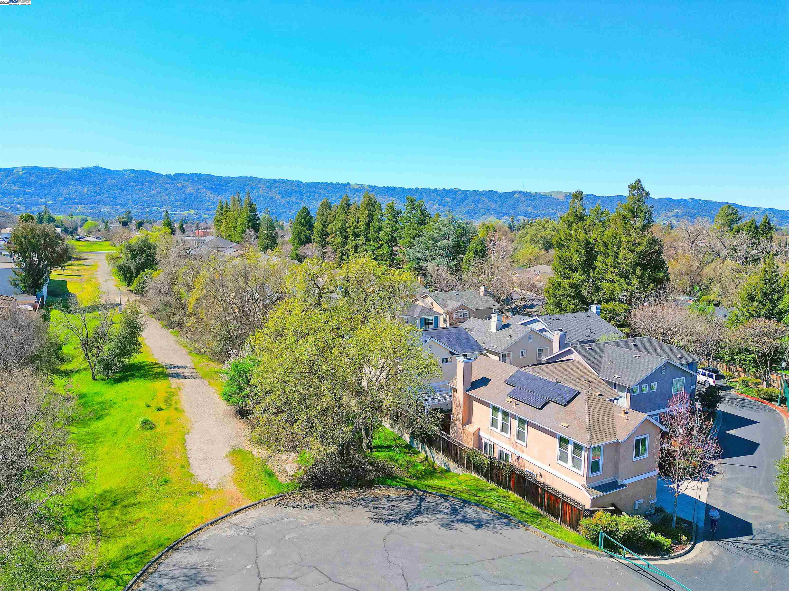 Detail Gallery Image 39 of 41 For 4189 Tessa Pl, Pleasanton,  CA 94566 - 4 Beds | 2/1 Baths