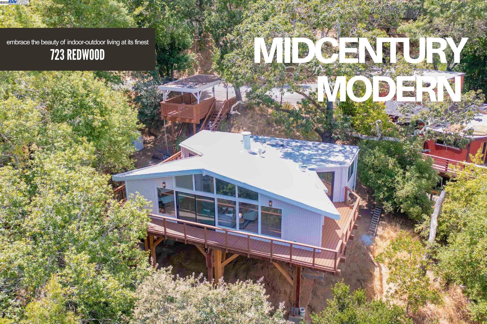 Detail Gallery Image 2 of 37 For 723 Redwood Rd, San Anselmo,  CA 94960 - 2 Beds | 1 Baths