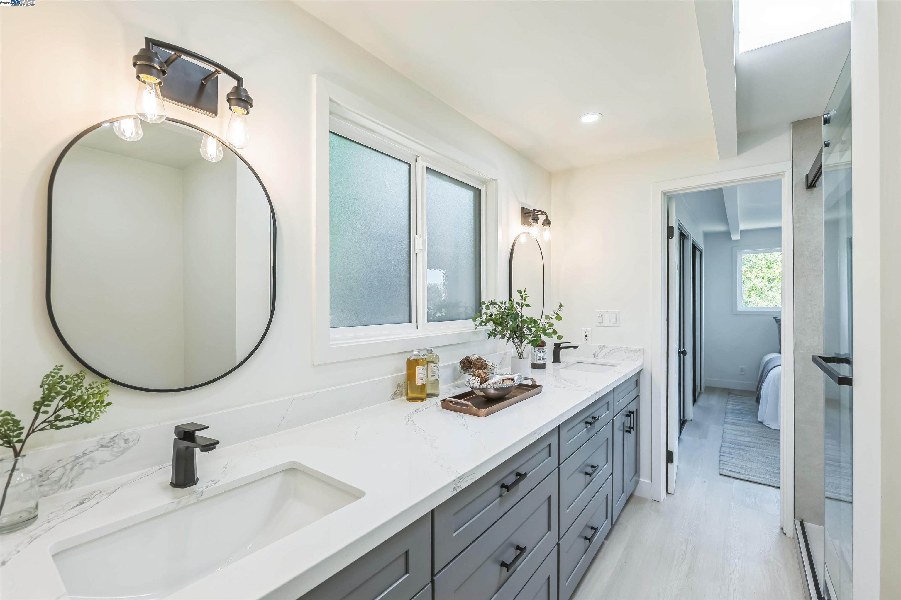 Detail Gallery Image 25 of 37 For 723 Redwood Rd, San Anselmo,  CA 94960 - 2 Beds | 1 Baths