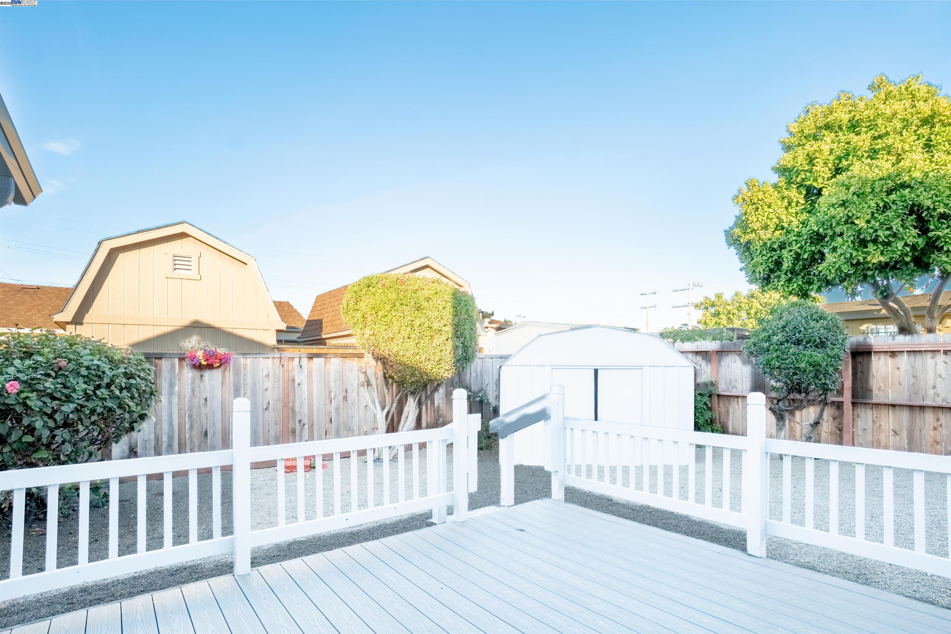 Detail Gallery Image 27 of 32 For 14466 Acacia St, San Leandro,  CA 94579 - 4 Beds | 2 Baths