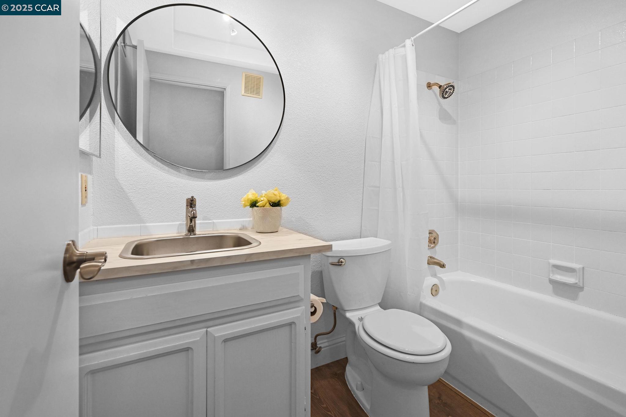 Detail Gallery Image 15 of 24 For 2140 Eastview Pl, Martinez,  CA 94553 - 3 Beds | 2 Baths