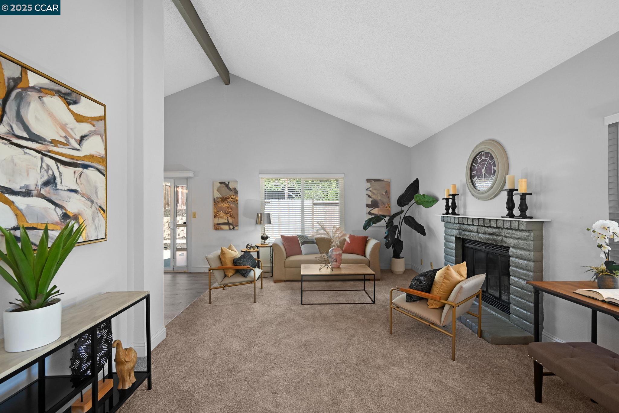 Photo #5: 41107432 Listing 