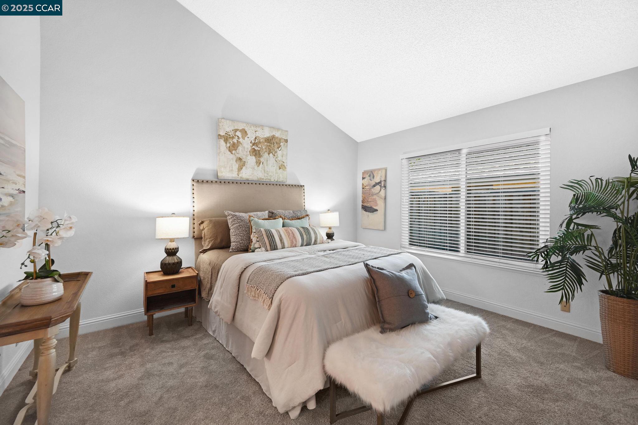 Detail Gallery Image 10 of 24 For 2140 Eastview Pl, Martinez,  CA 94553 - 3 Beds | 2 Baths