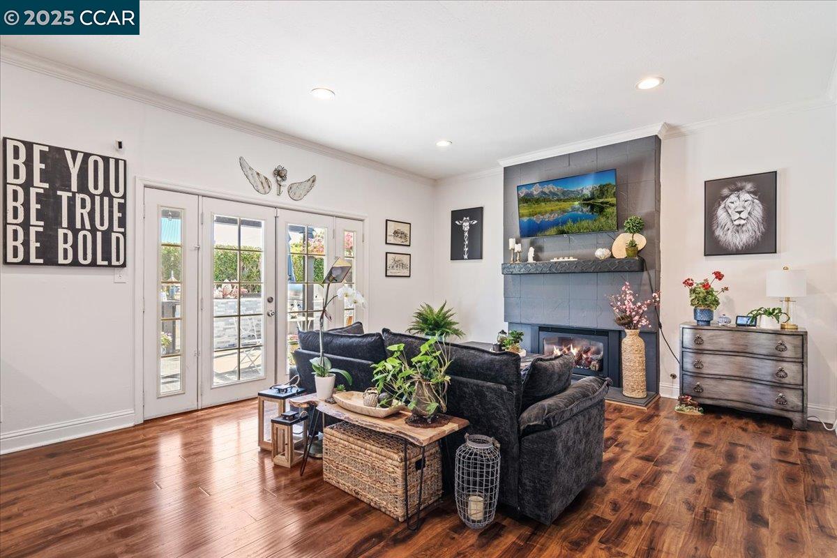 Detail Gallery Image 13 of 30 For 1734 Cape Ct, Walnut Creek,  CA 94598 - 3 Beds | 2 Baths