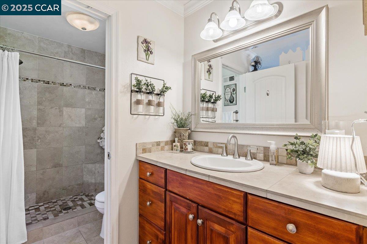 Detail Gallery Image 17 of 30 For 1734 Cape Ct, Walnut Creek,  CA 94598 - 3 Beds | 2 Baths