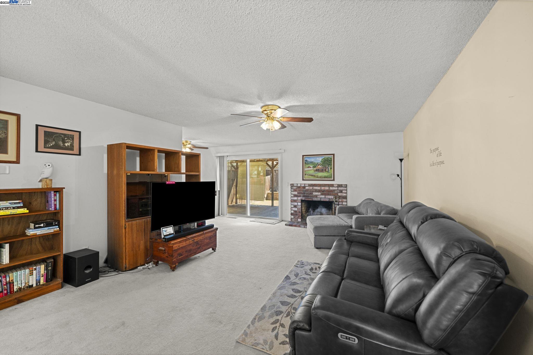 Detail Gallery Image 12 of 49 For 676 Colusa Way, Livermore,  CA 94551 - 3 Beds | 2 Baths