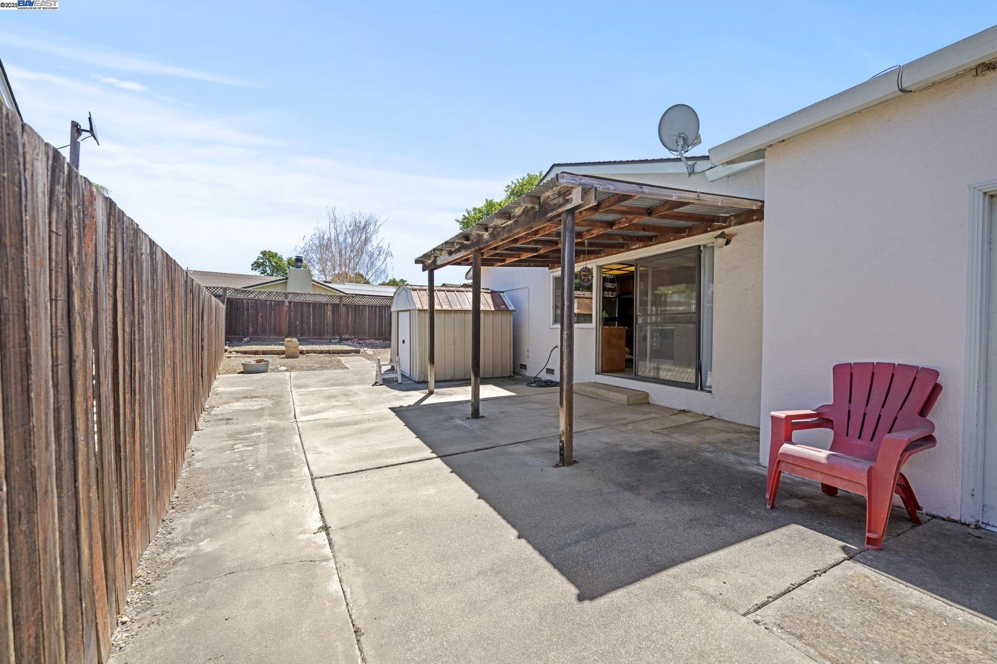 Detail Gallery Image 35 of 49 For 676 Colusa Way, Livermore,  CA 94551 - 3 Beds | 2 Baths