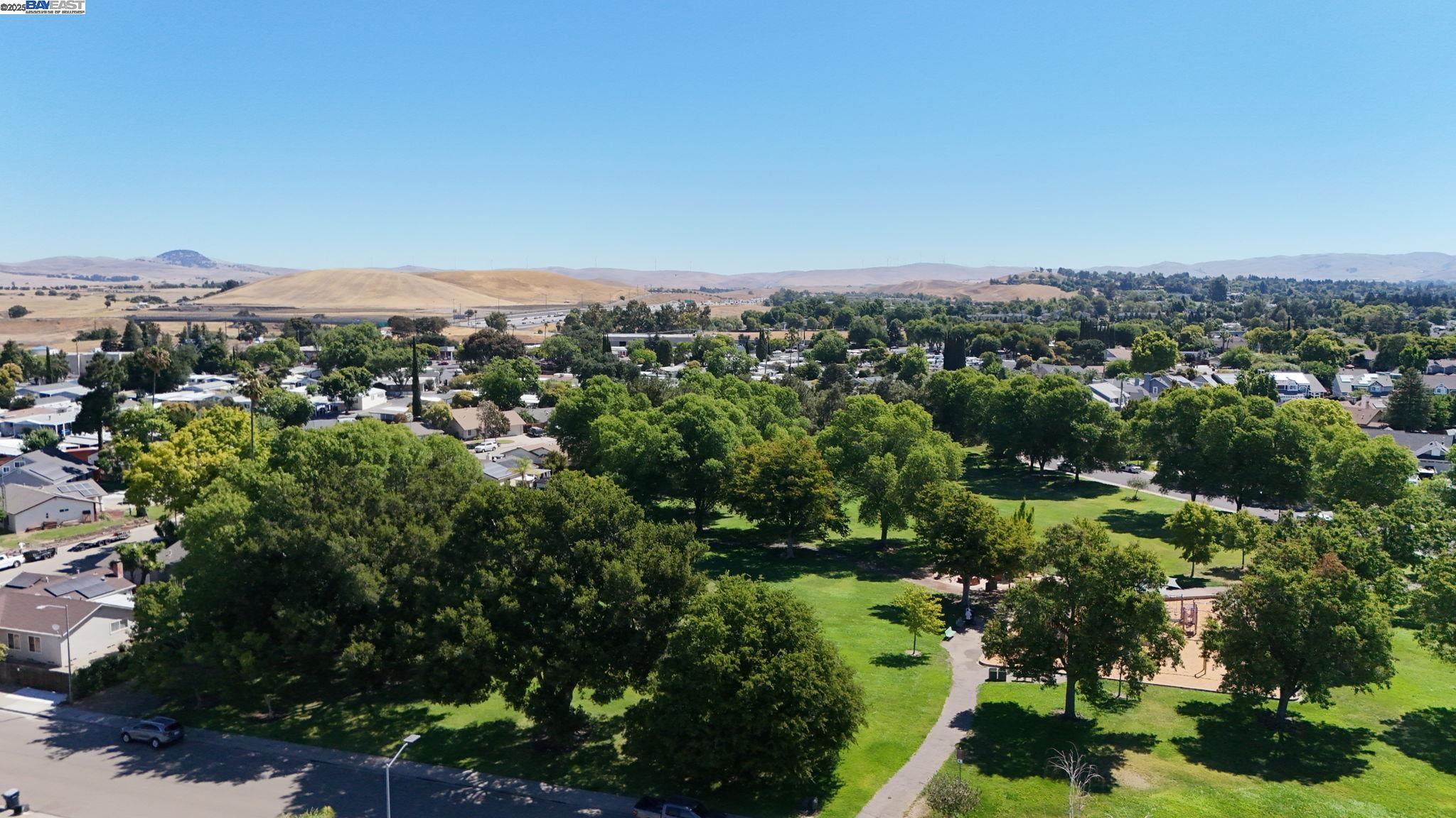 Detail Gallery Image 42 of 49 For 676 Colusa Way, Livermore,  CA 94551 - 3 Beds | 2 Baths