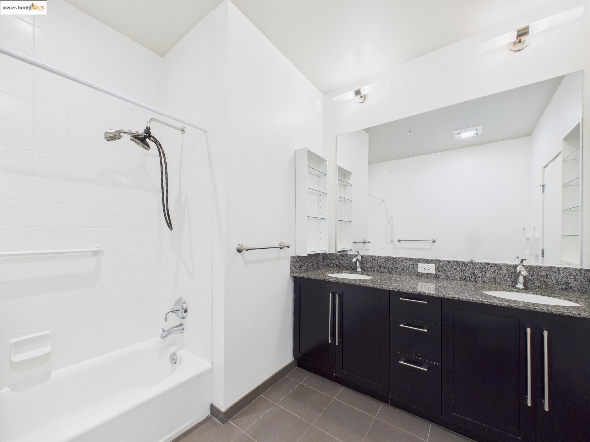 Photo #44: 41107439 Listing: Photo #44