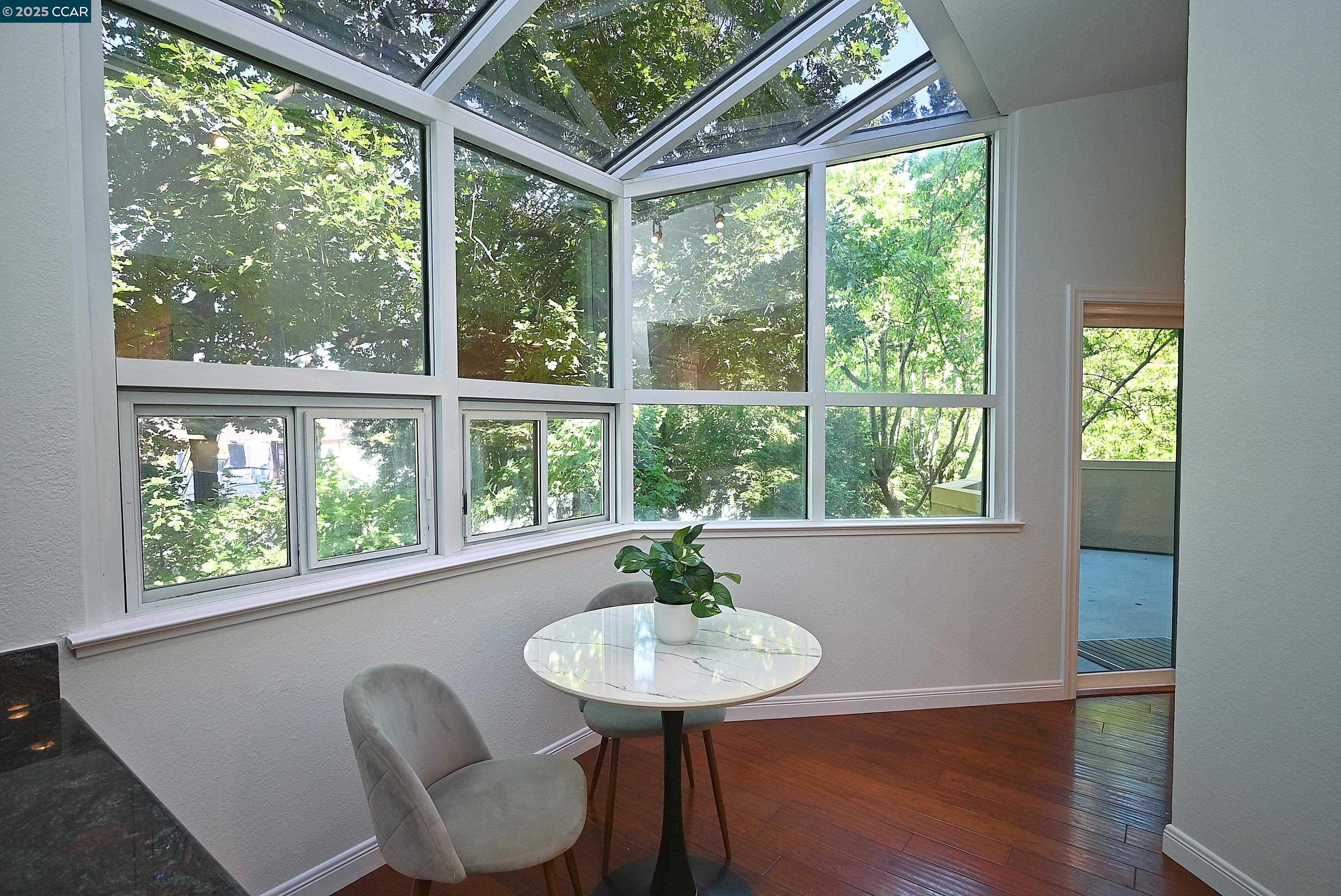 Detail Gallery Image 13 of 39 For 3279 Mt Diablo Court #13,  Lafayette,  CA 94549 - 3 Beds | 3/1 Baths