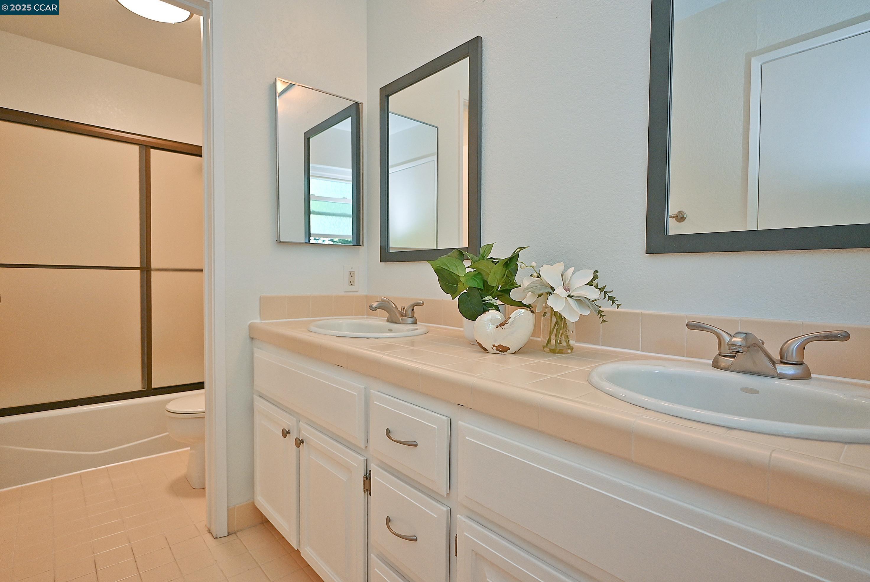 Detail Gallery Image 23 of 39 For 3279 Mt Diablo Court #13,  Lafayette,  CA 94549 - 3 Beds | 3/1 Baths