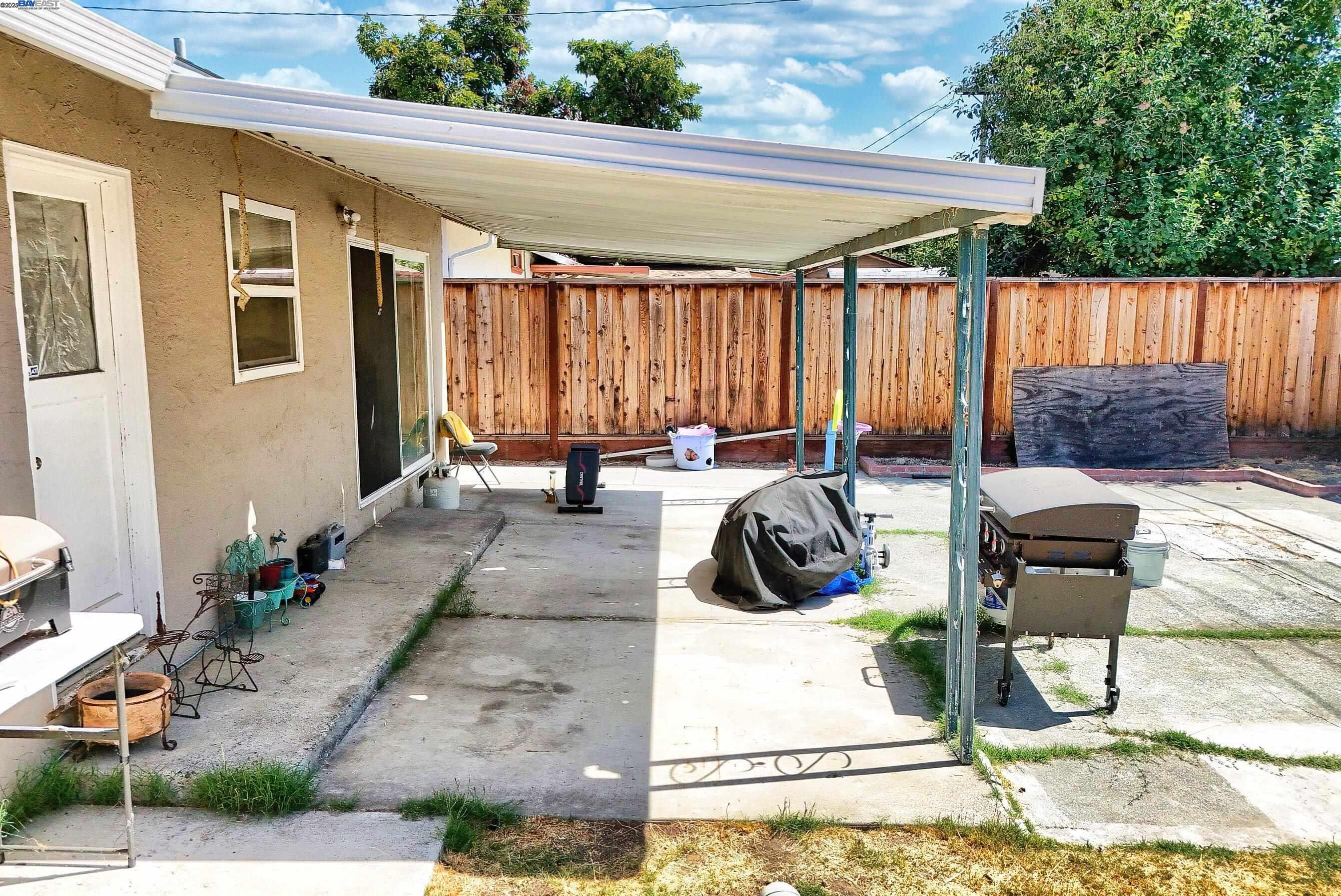 Detail Gallery Image 9 of 26 For 3382 Mount Wilson Dr, San Jose,  CA 95127 - 2 Beds | 1 Baths