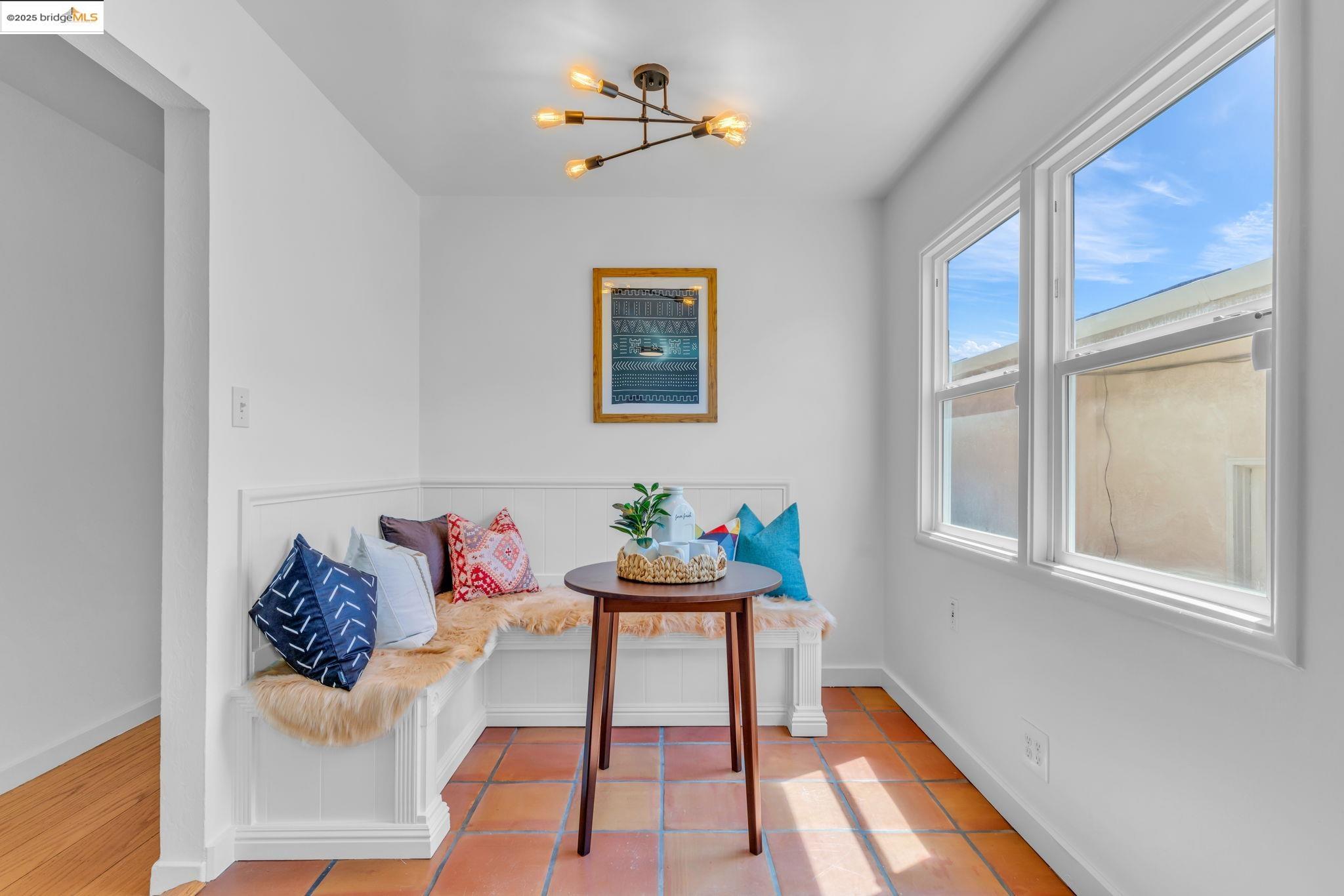 Detail Gallery Image 11 of 42 For 7231 Plank Ave, El Cerrito,  CA 94530 - 2 Beds | 1 Baths