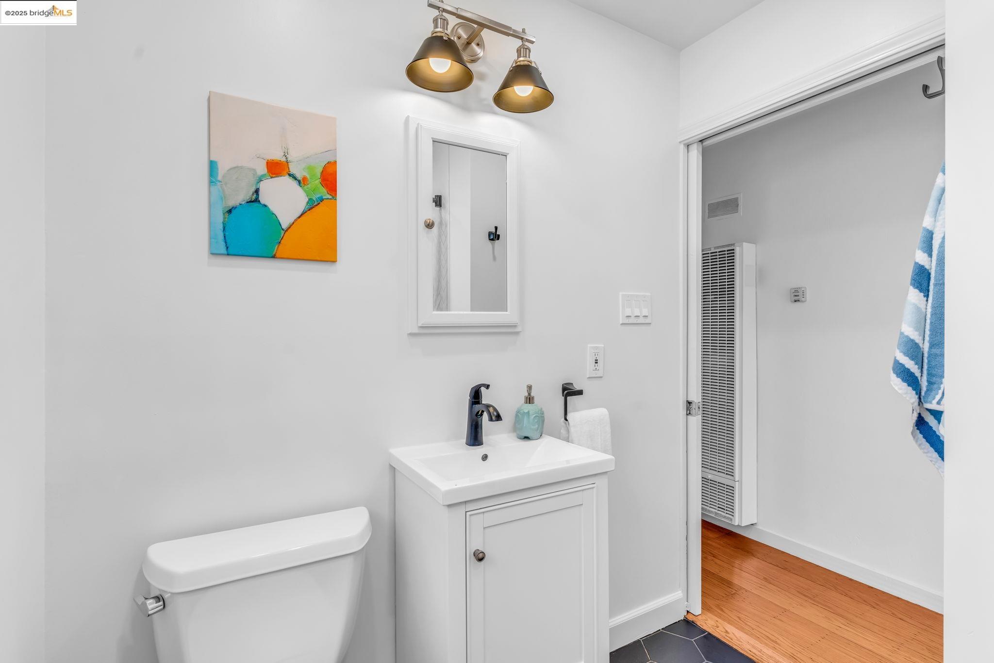 Detail Gallery Image 19 of 42 For 7231 Plank Ave, El Cerrito,  CA 94530 - 2 Beds | 1 Baths