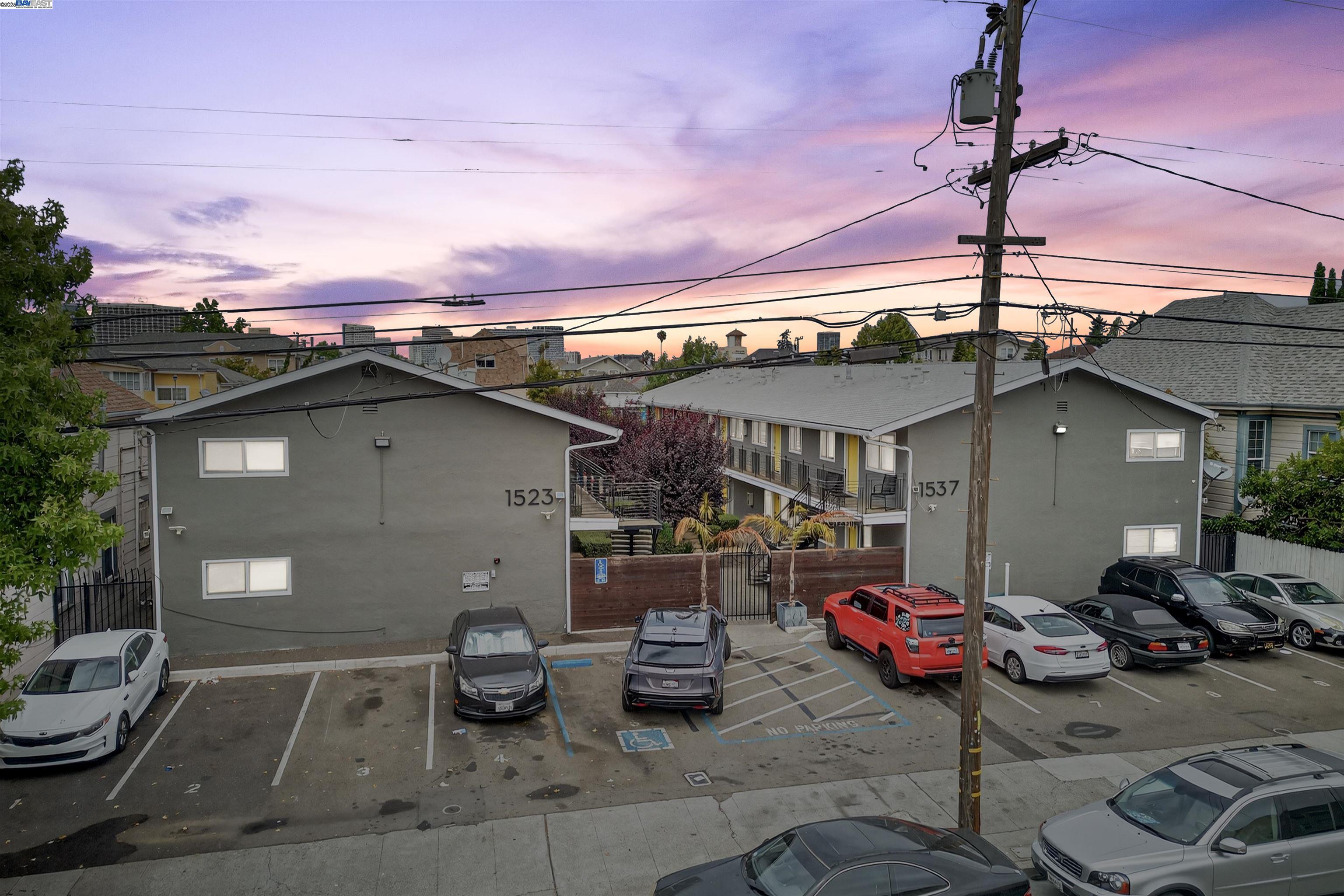 MLS: 41107444 Condo For Sale