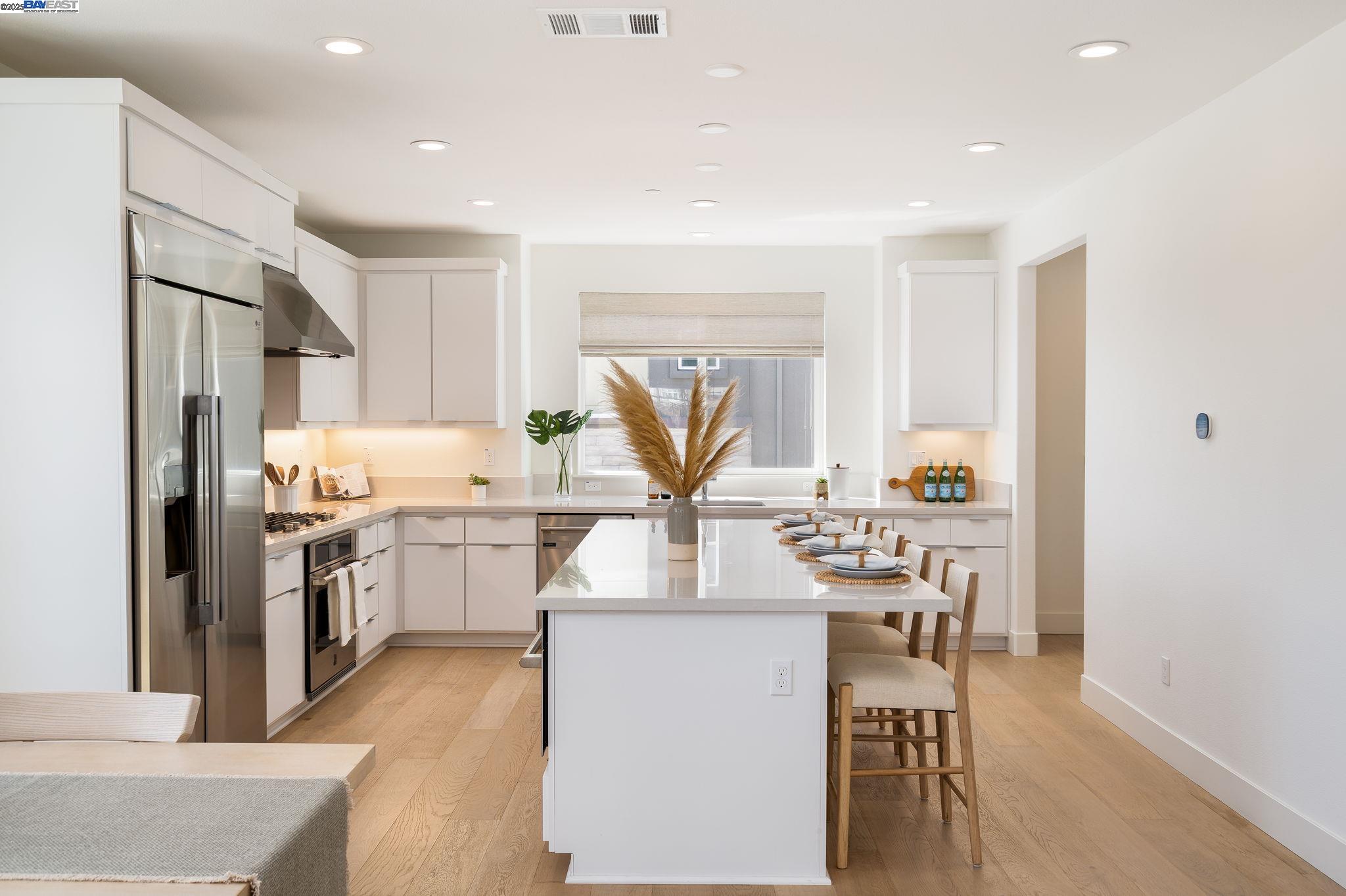 Detail Gallery Image 13 of 56 For 1002 Mary Beth Ter, San Ramon,  CA 94583 - 4 Beds | 3/1 Baths