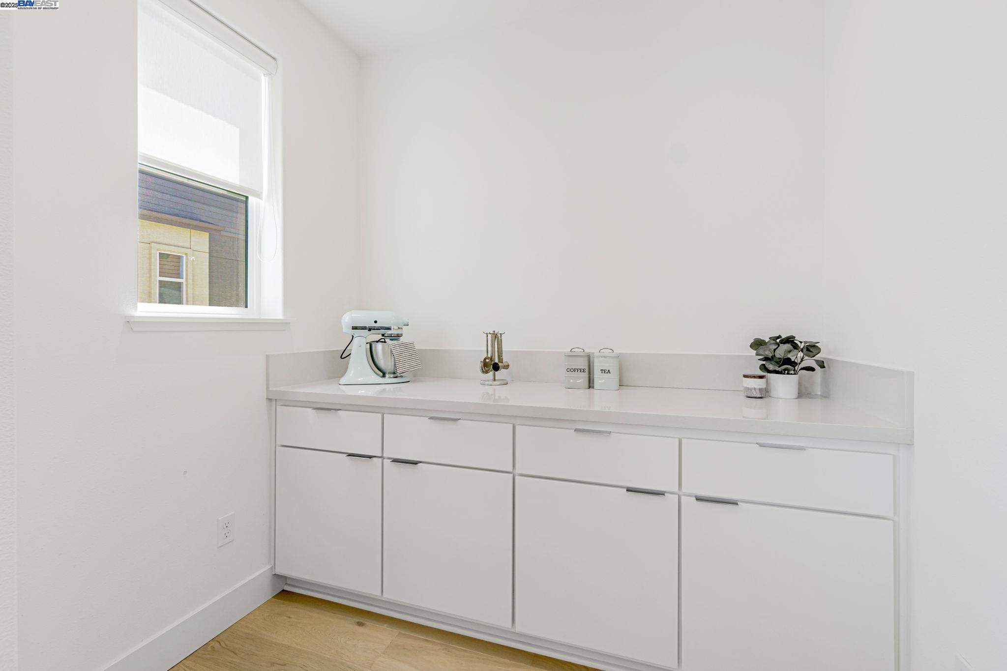 Detail Gallery Image 15 of 52 For 1002 Mary Beth Ter, San Ramon,  CA 94583 - 4 Beds | 3/1 Baths