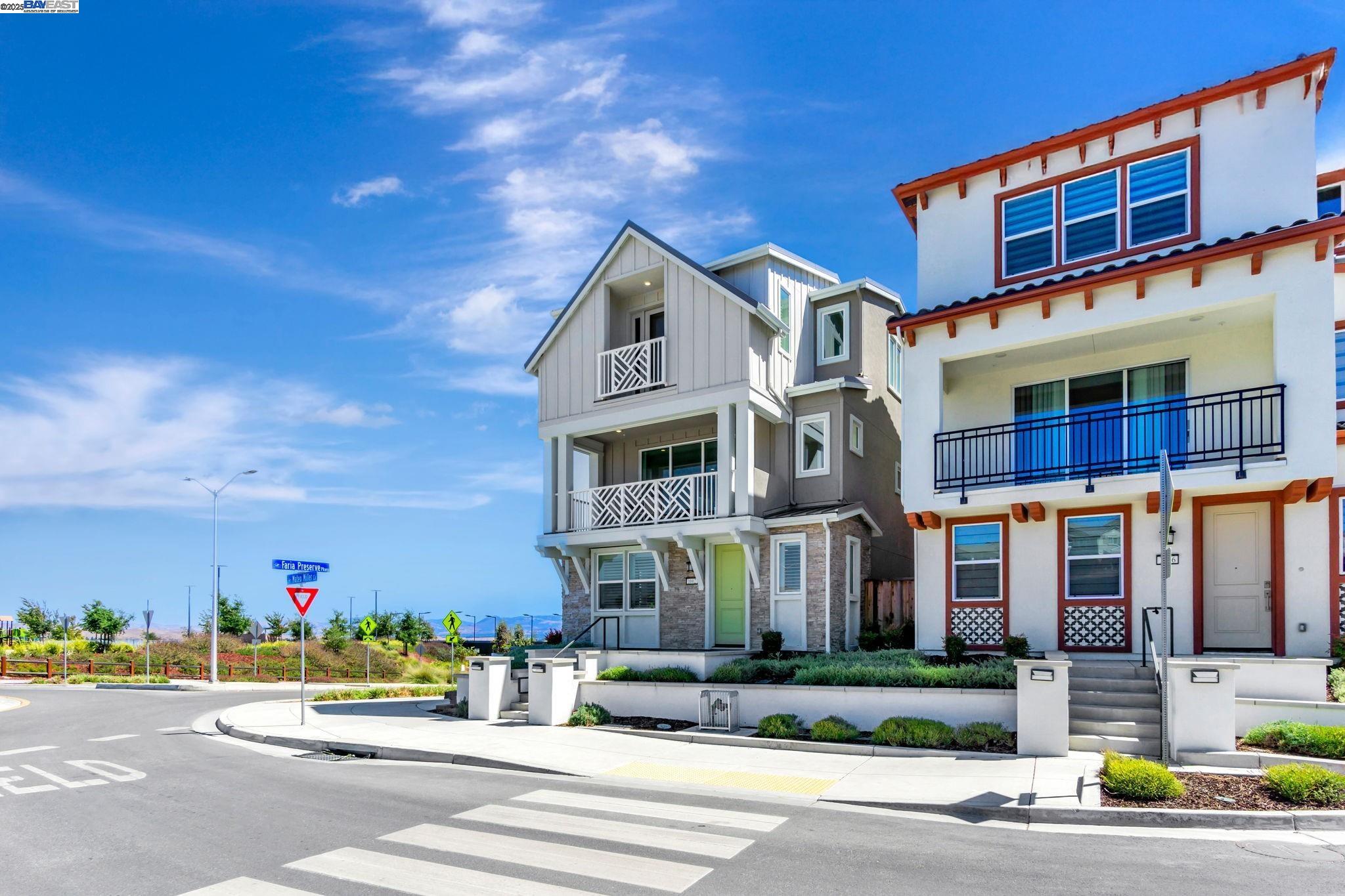 Detail Gallery Image 3 of 52 For 1002 Mary Beth Ter, San Ramon,  CA 94583 - 4 Beds | 3/1 Baths