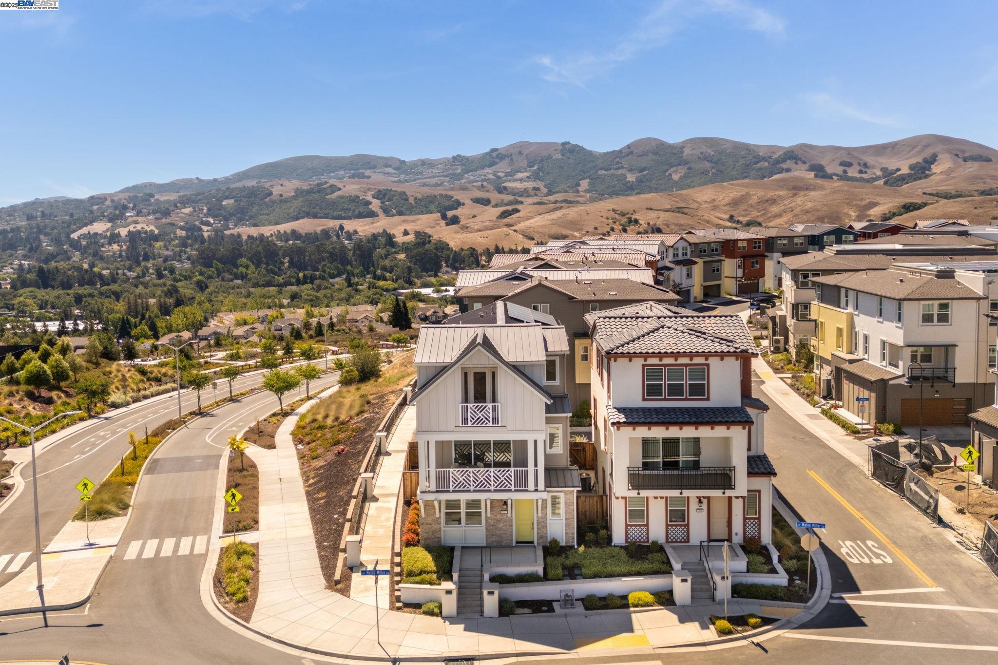 Detail Gallery Image 3 of 56 For 1002 Mary Beth Ter, San Ramon,  CA 94583 - 4 Beds | 3/1 Baths