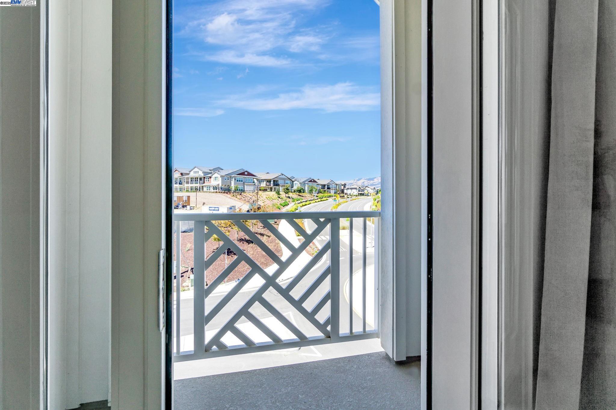 Detail Gallery Image 21 of 52 For 1002 Mary Beth Ter, San Ramon,  CA 94583 - 4 Beds | 3/1 Baths