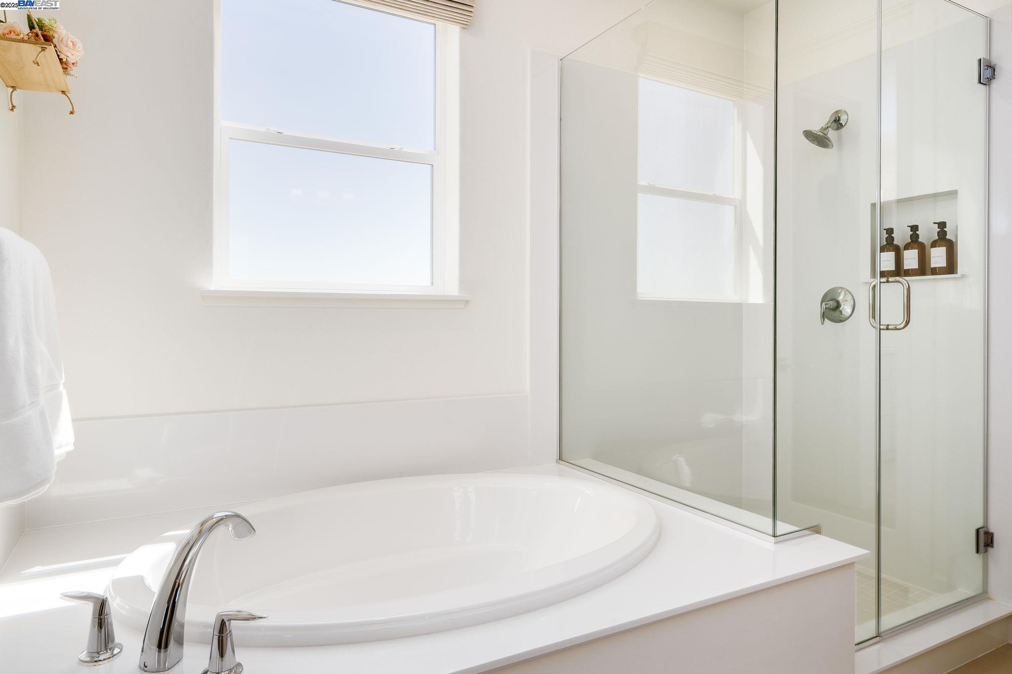 Detail Gallery Image 27 of 56 For 1002 Mary Beth Ter, San Ramon,  CA 94583 - 4 Beds | 3/1 Baths